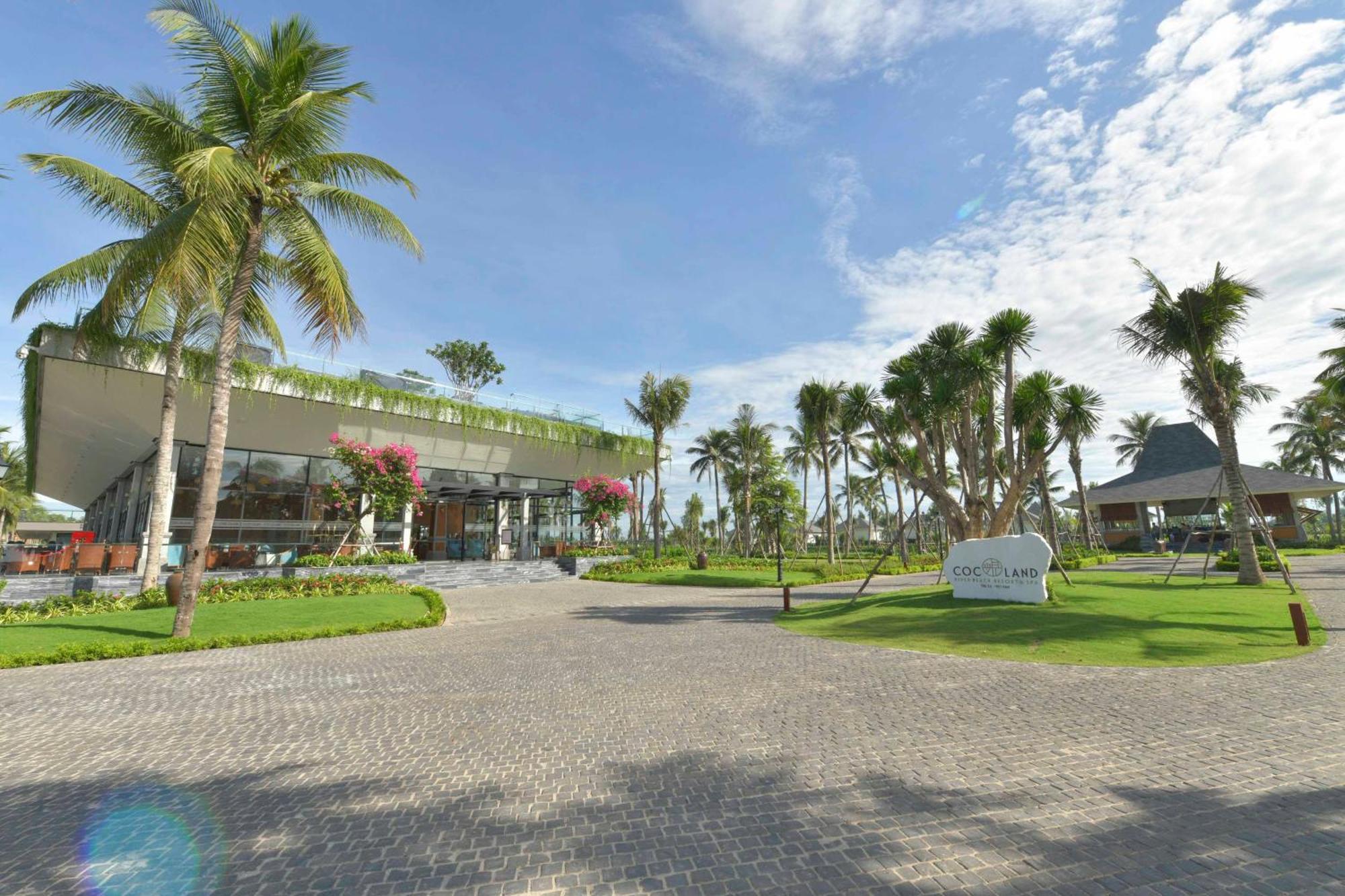 Cocoland Thu Xa Ancient Town Resort 4*