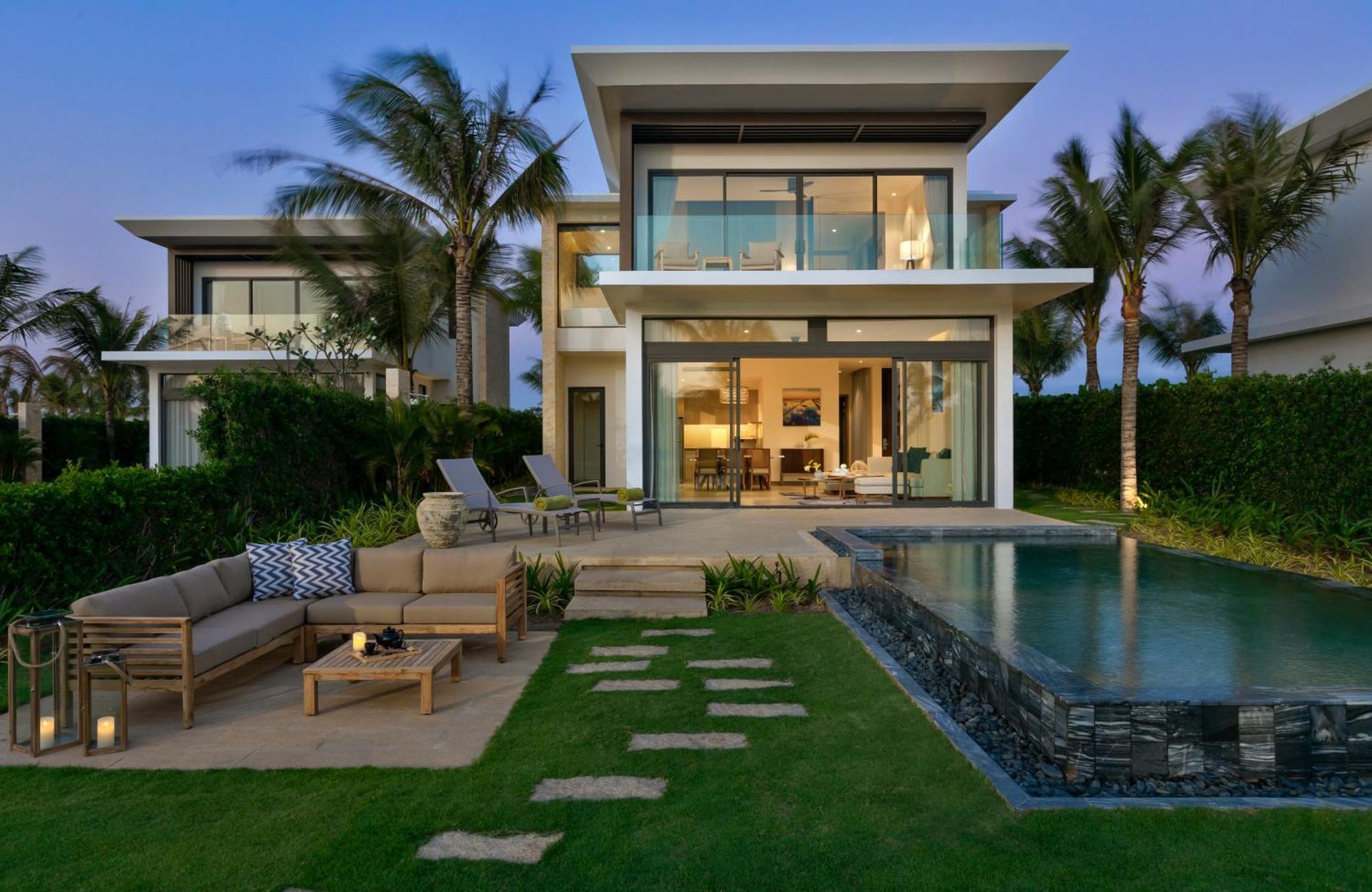 Dưỡng Bãi Biển Melia 5* Ho Tram