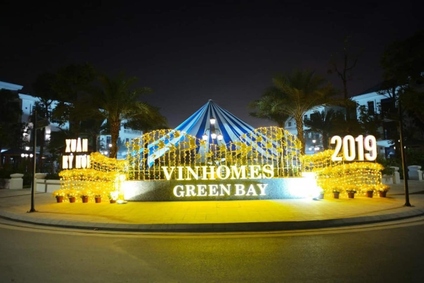 5 Star 2 Bedroom Apartment Apt In Vinhomes Near Marriott And Keangnam *