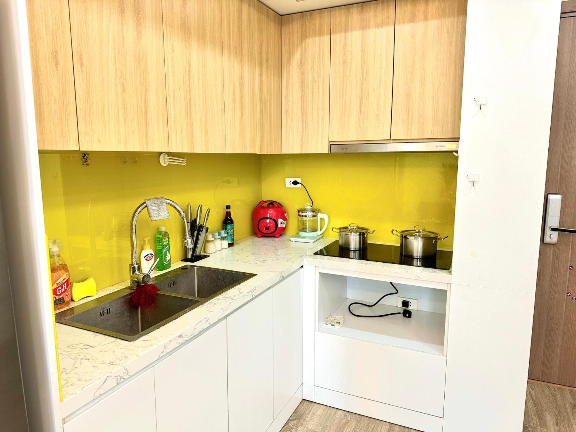 5 Star 2 Bedroom Apartment Apt In Vinhomes Near Marriott And Keangnam Apartment Hanoi