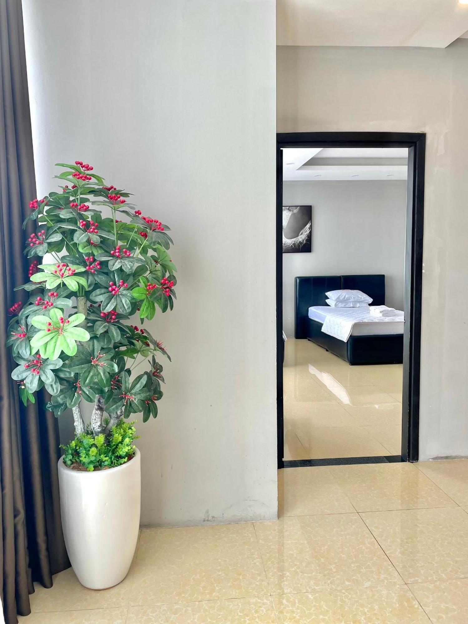 Blue Sea View In 1601 Apartment