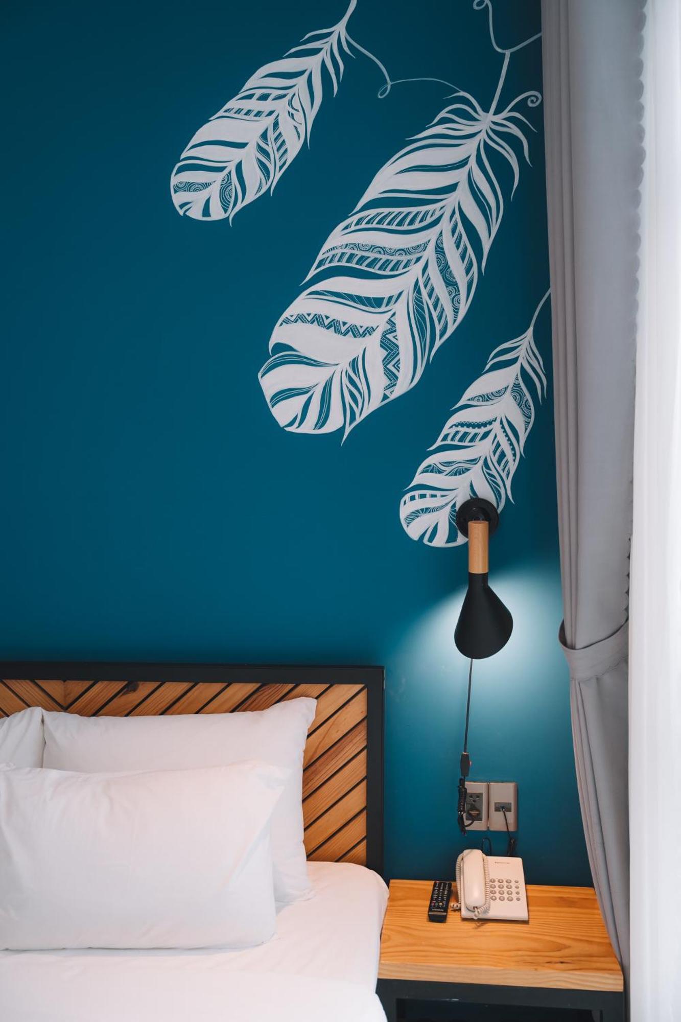 Canary Hotel 3*