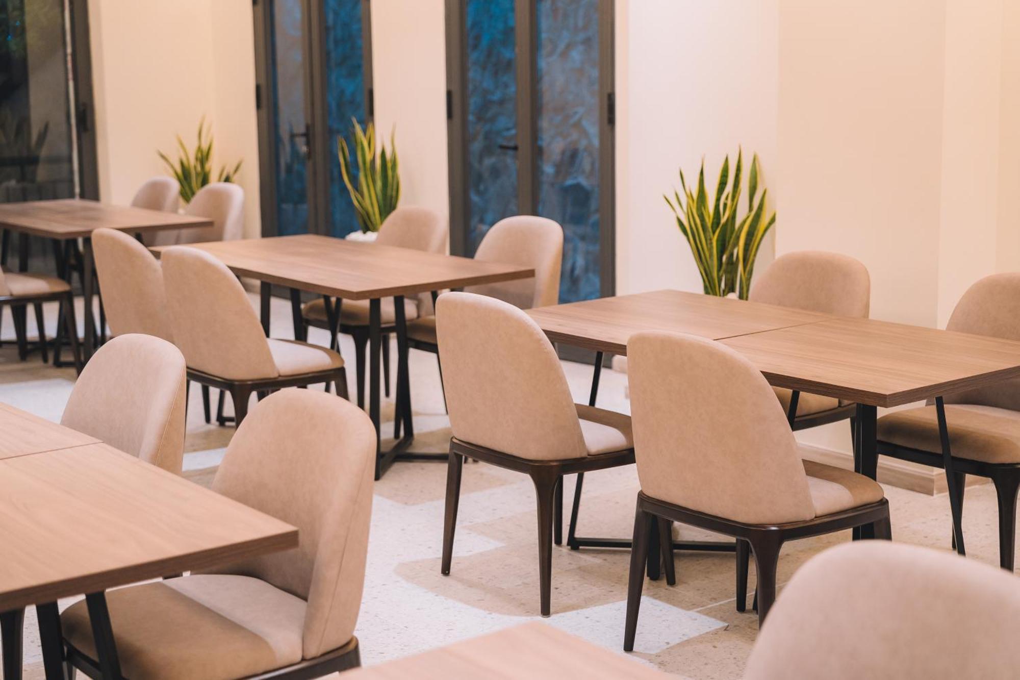 Canary Hotel 3*