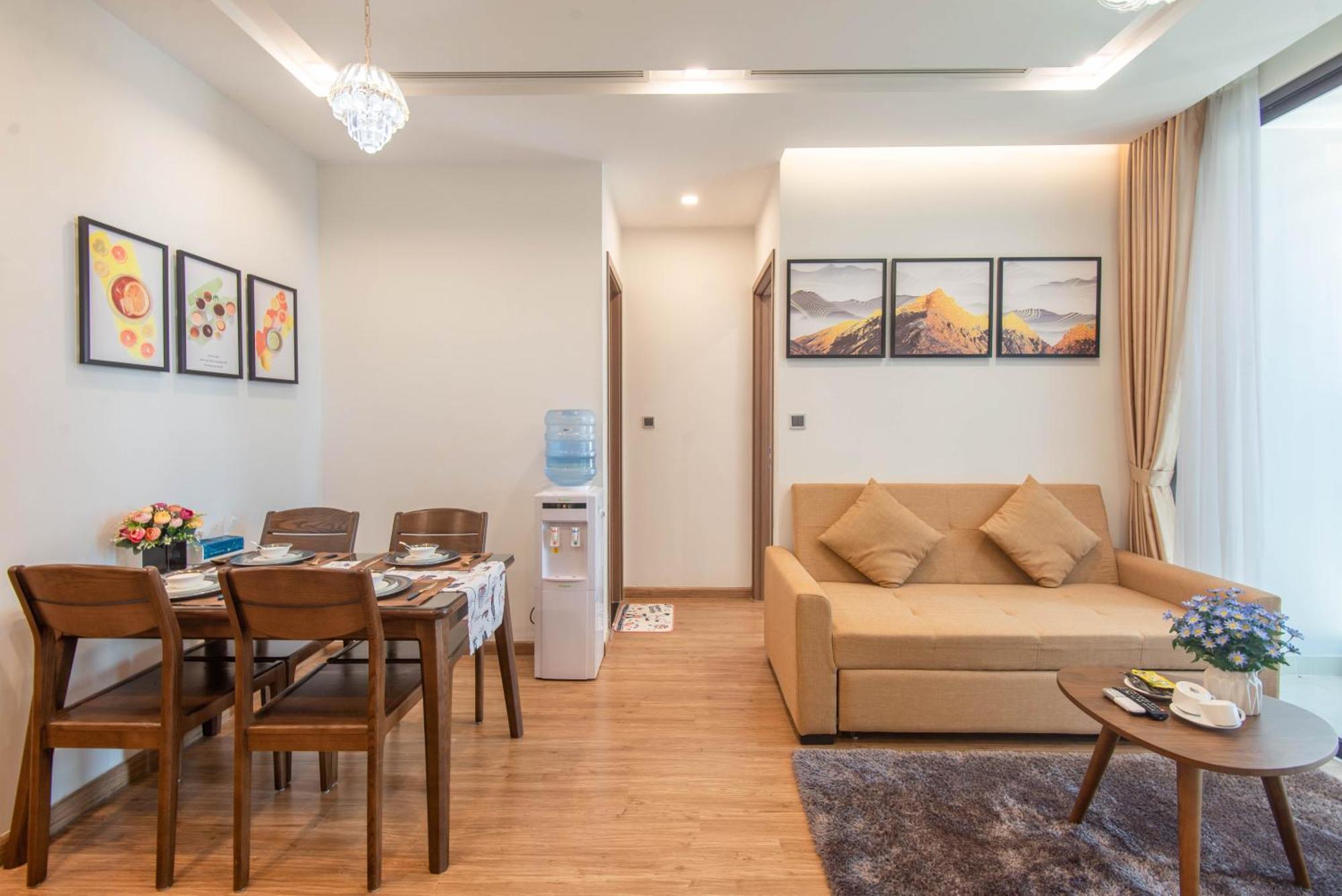 Khách sạn Vinhomes Metropolis Luxury &