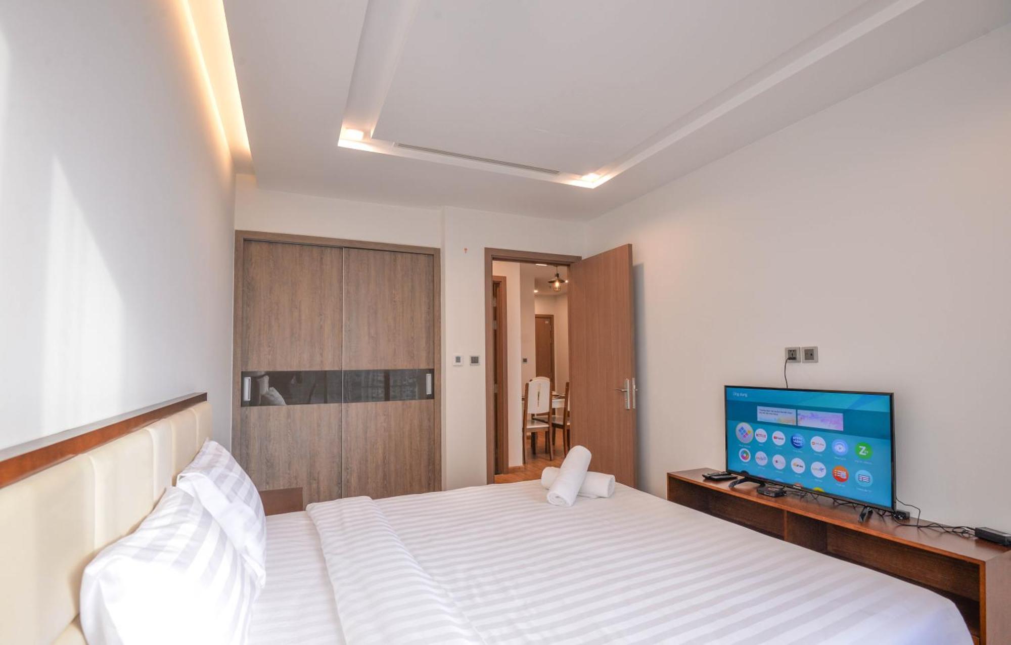 Khách sạn Vinhomes Metropolis Luxury &