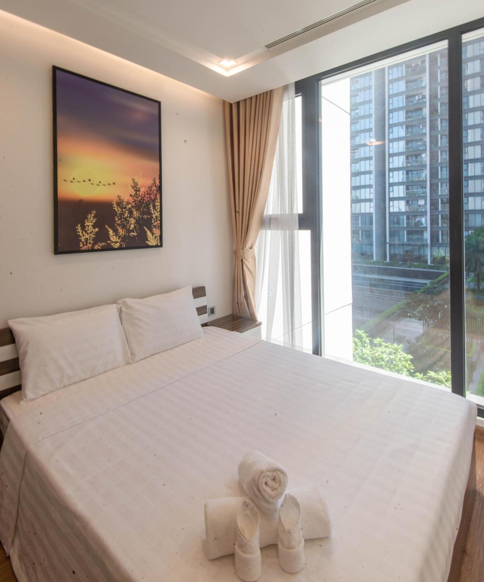 Khách sạn Vinhomes Metropolis Luxury &