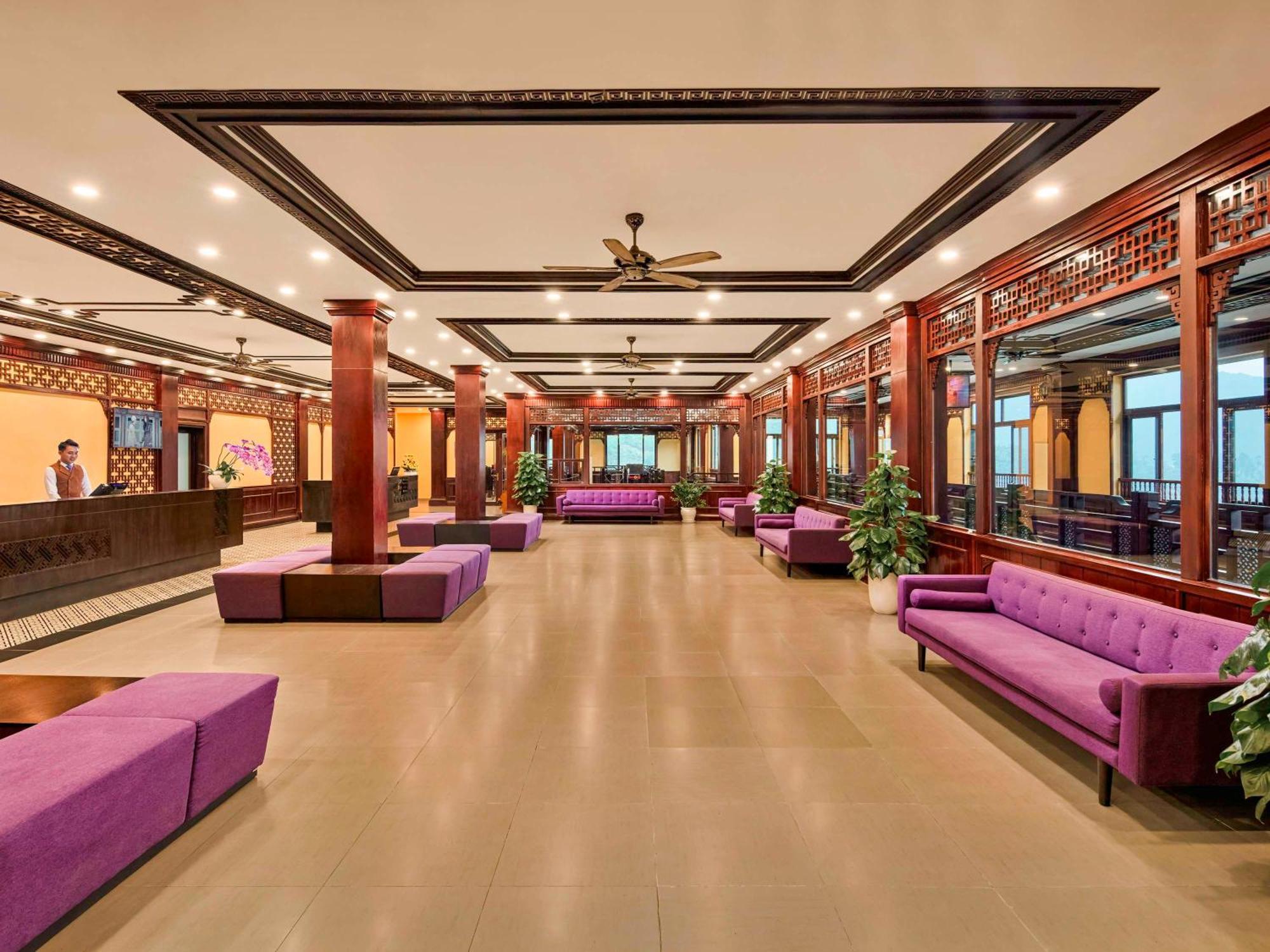 Mercure French Village Bana Hills Hotel Đà Nẵng