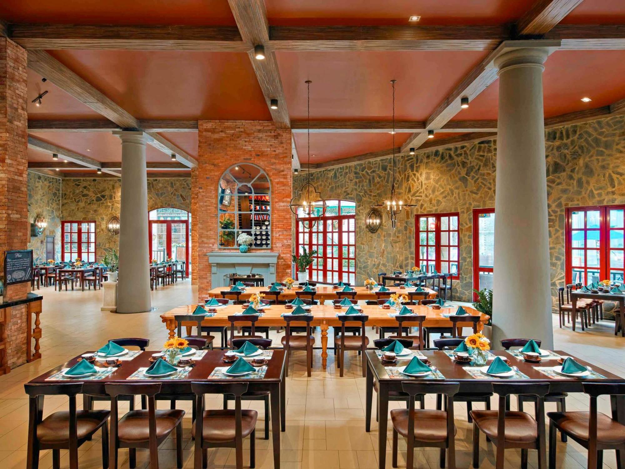 Mercure French Village Bana Hills Hotel