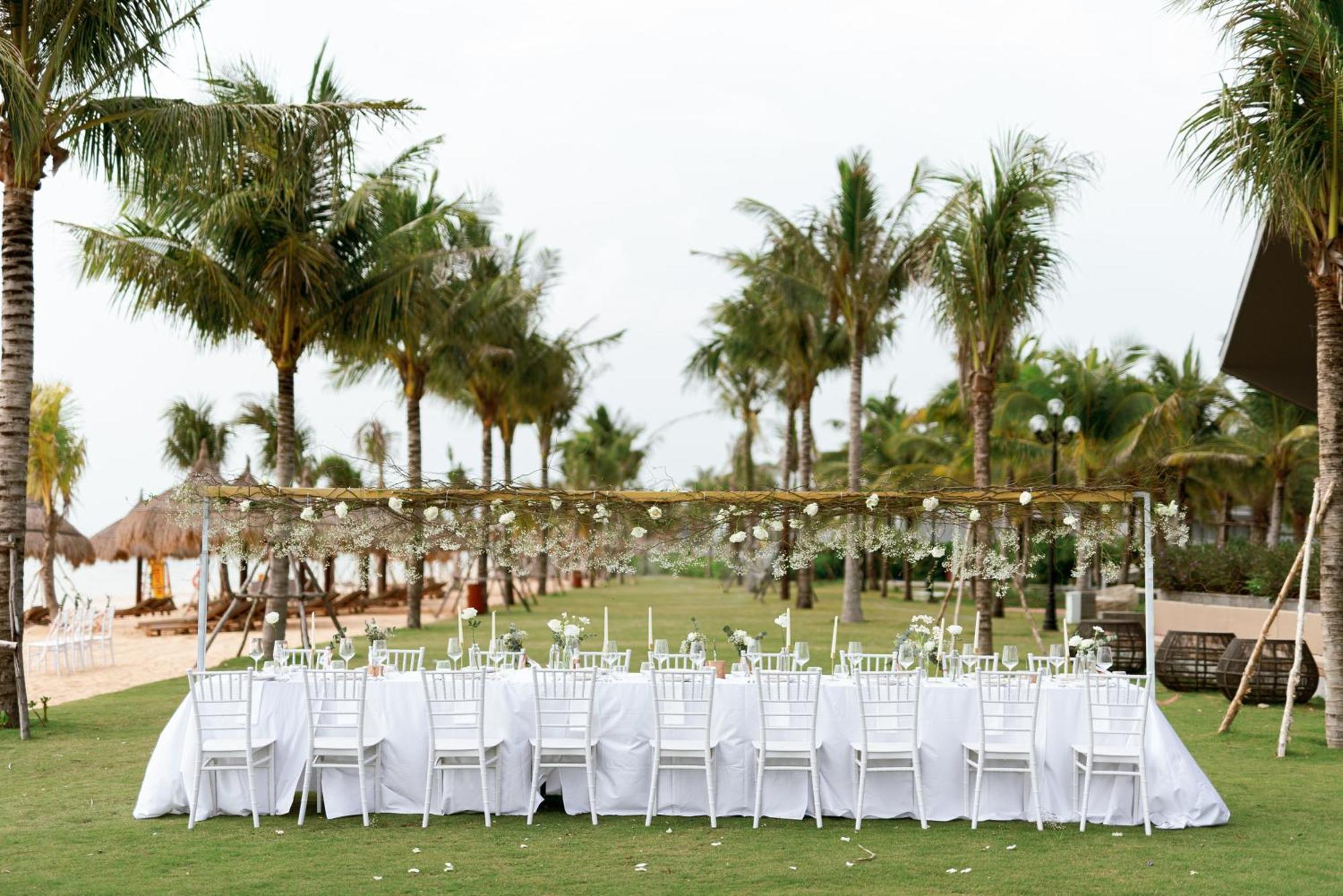 Resort Crowne Plaza Starbay By Ihg Phu Quoc