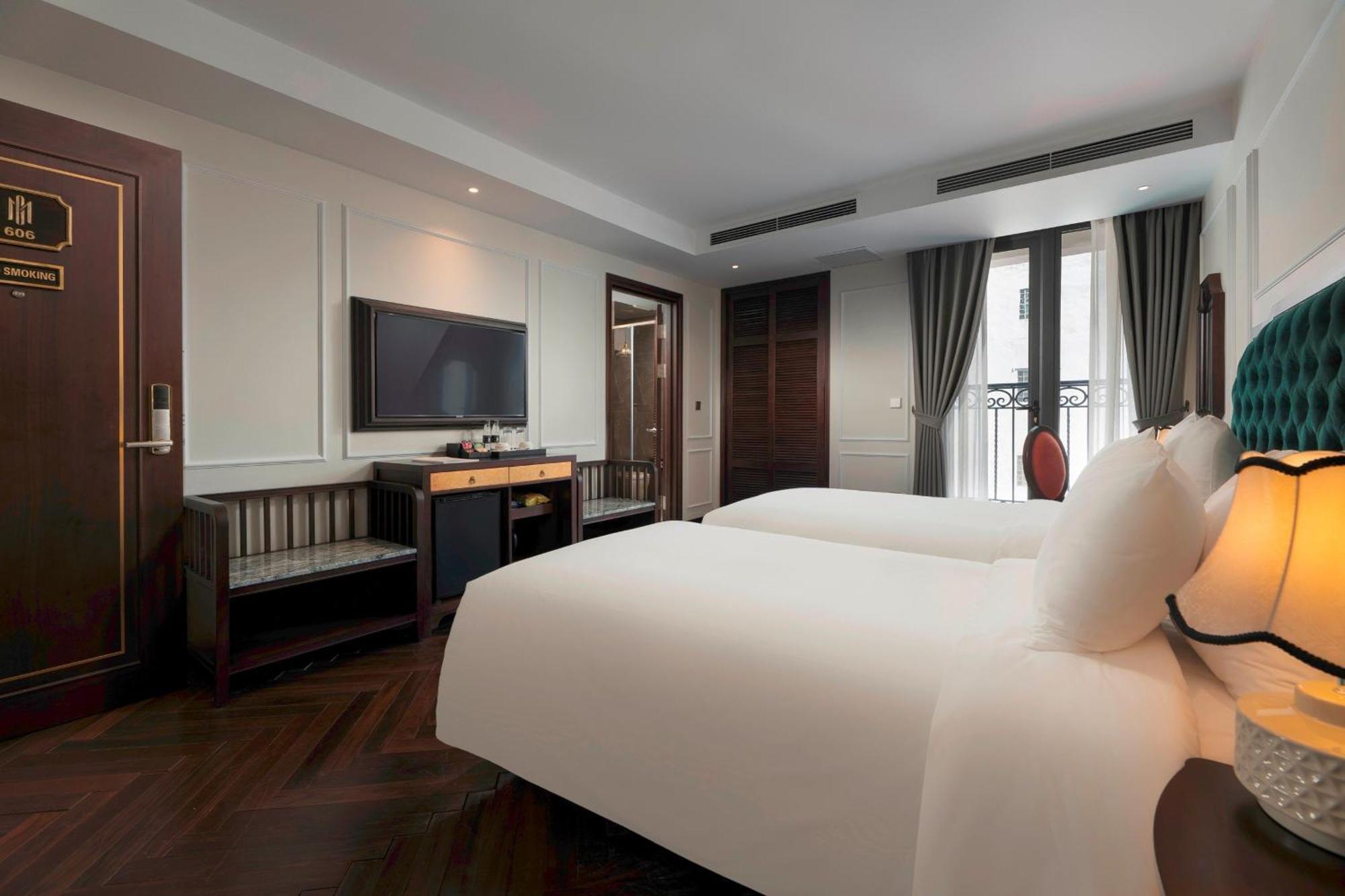 Gm Premium 4*