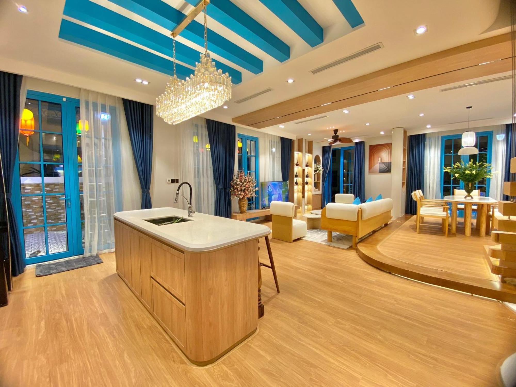 Luxury Homestay Sun Feria Villa Ha Long