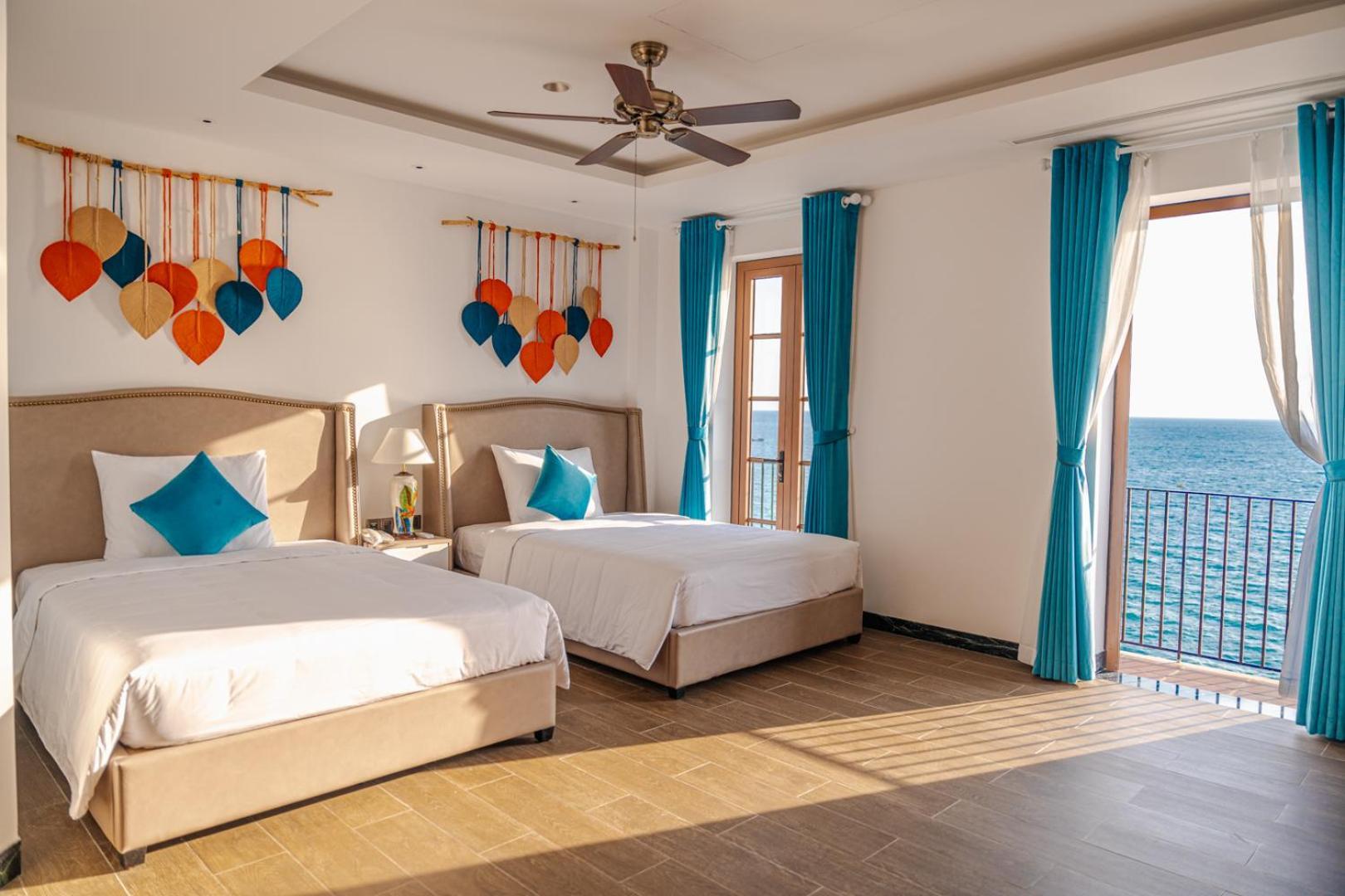 Roma - Free Airport Shuttle & Sunset Town Tour Khách sạn 4*