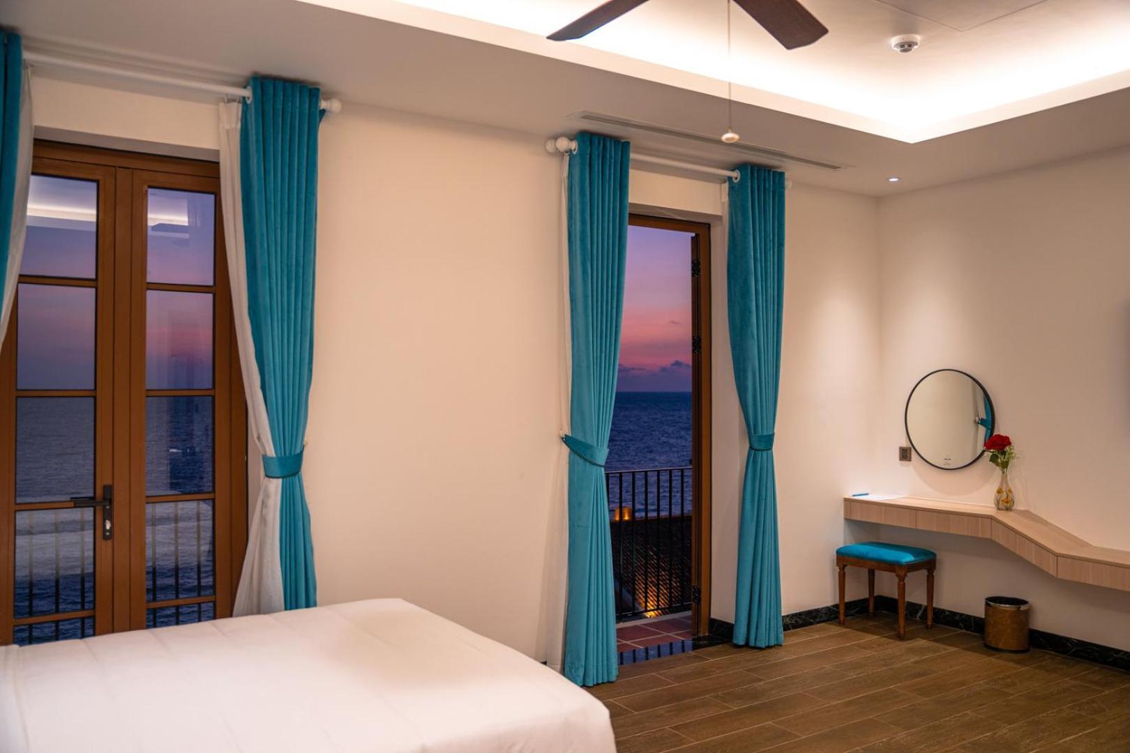 Roma - Free Airport Shuttle & Sunset Town Tour Khách sạn