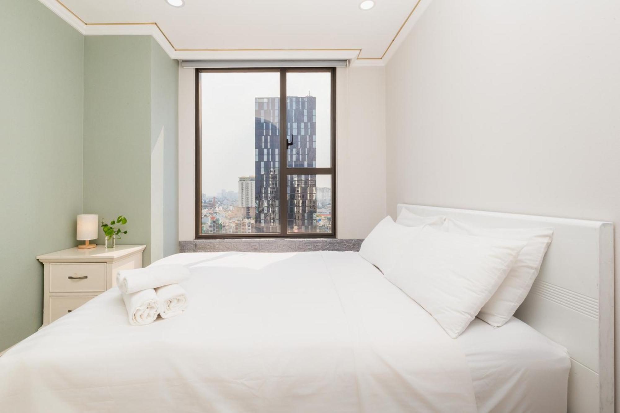 Apartment Ct Royal At Saigon Centre