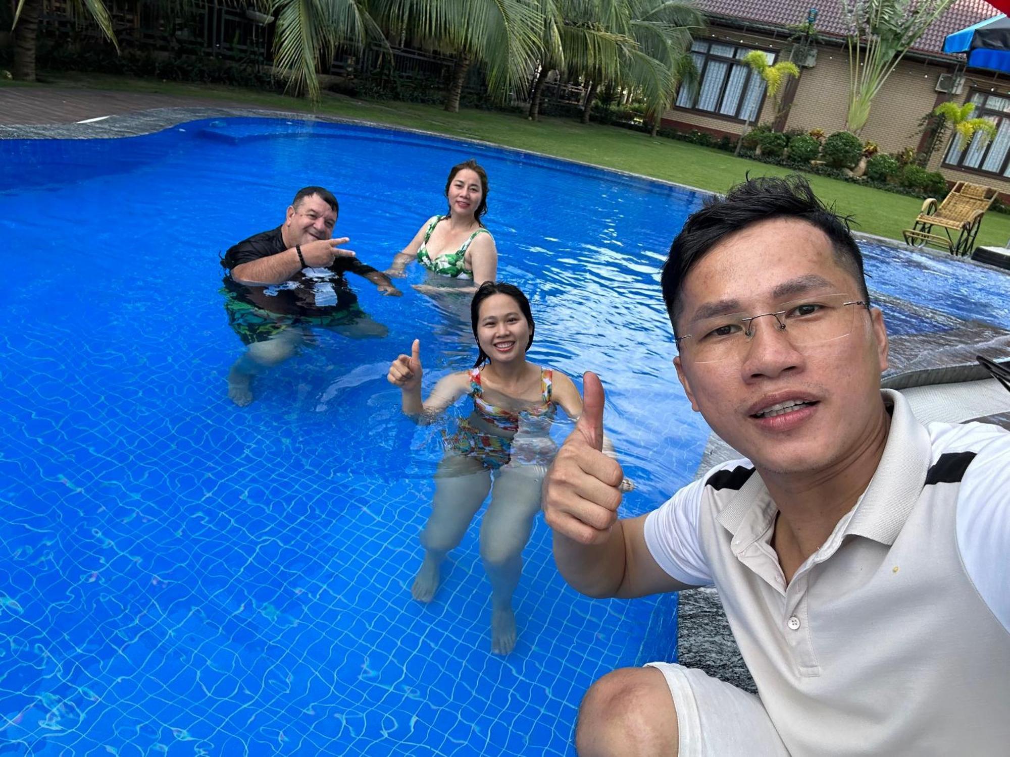Hotel Kinh Bac Ho Tram