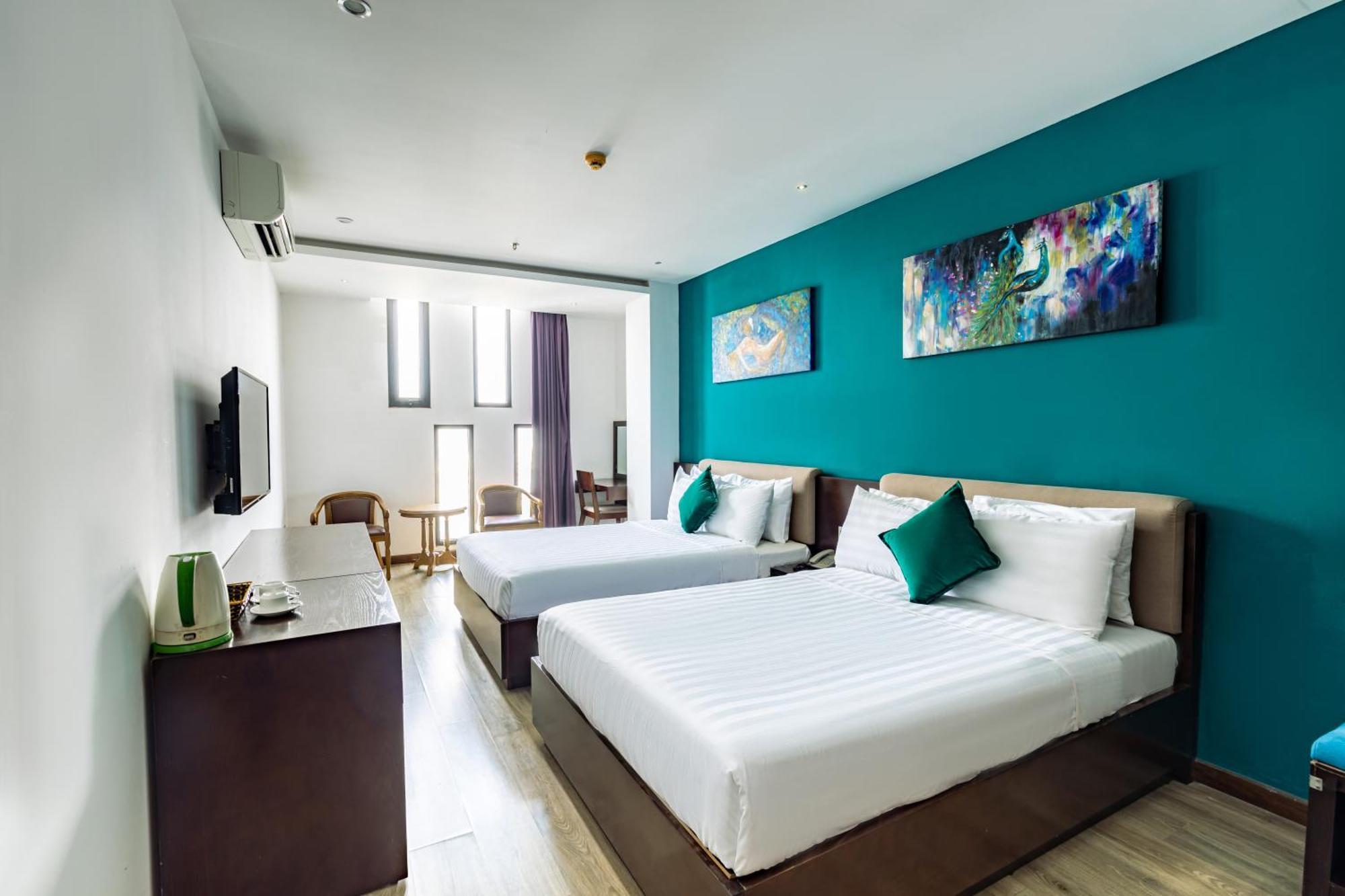Golden Sun Hotel 4*