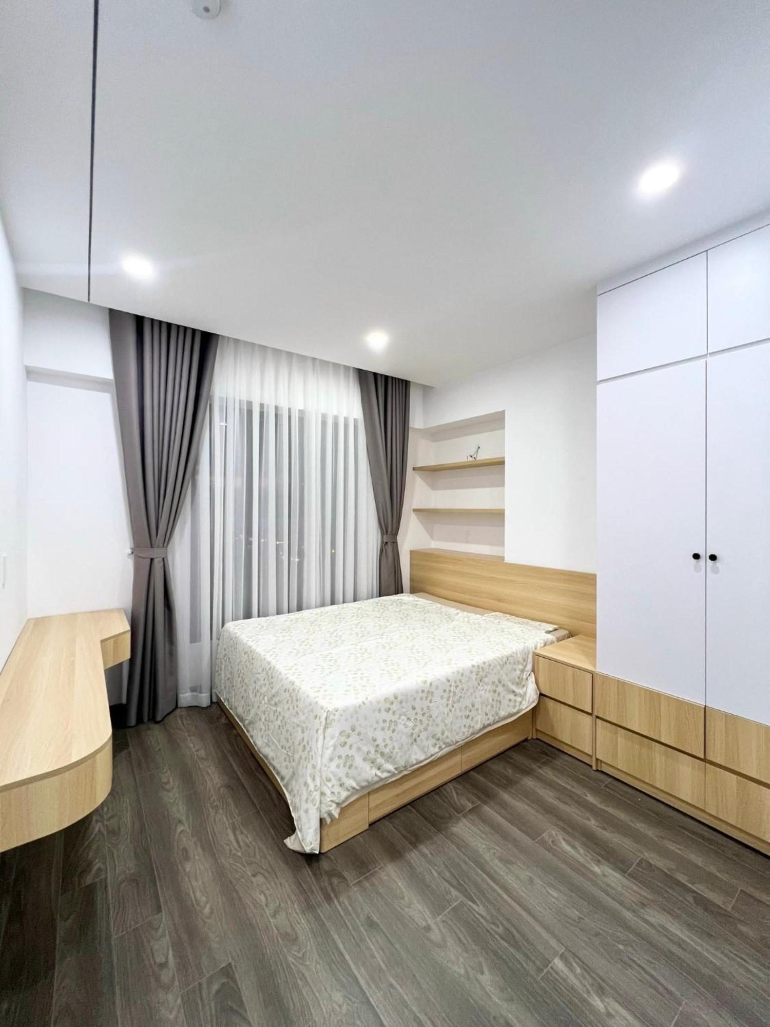 Căn hộ Beachfront House *