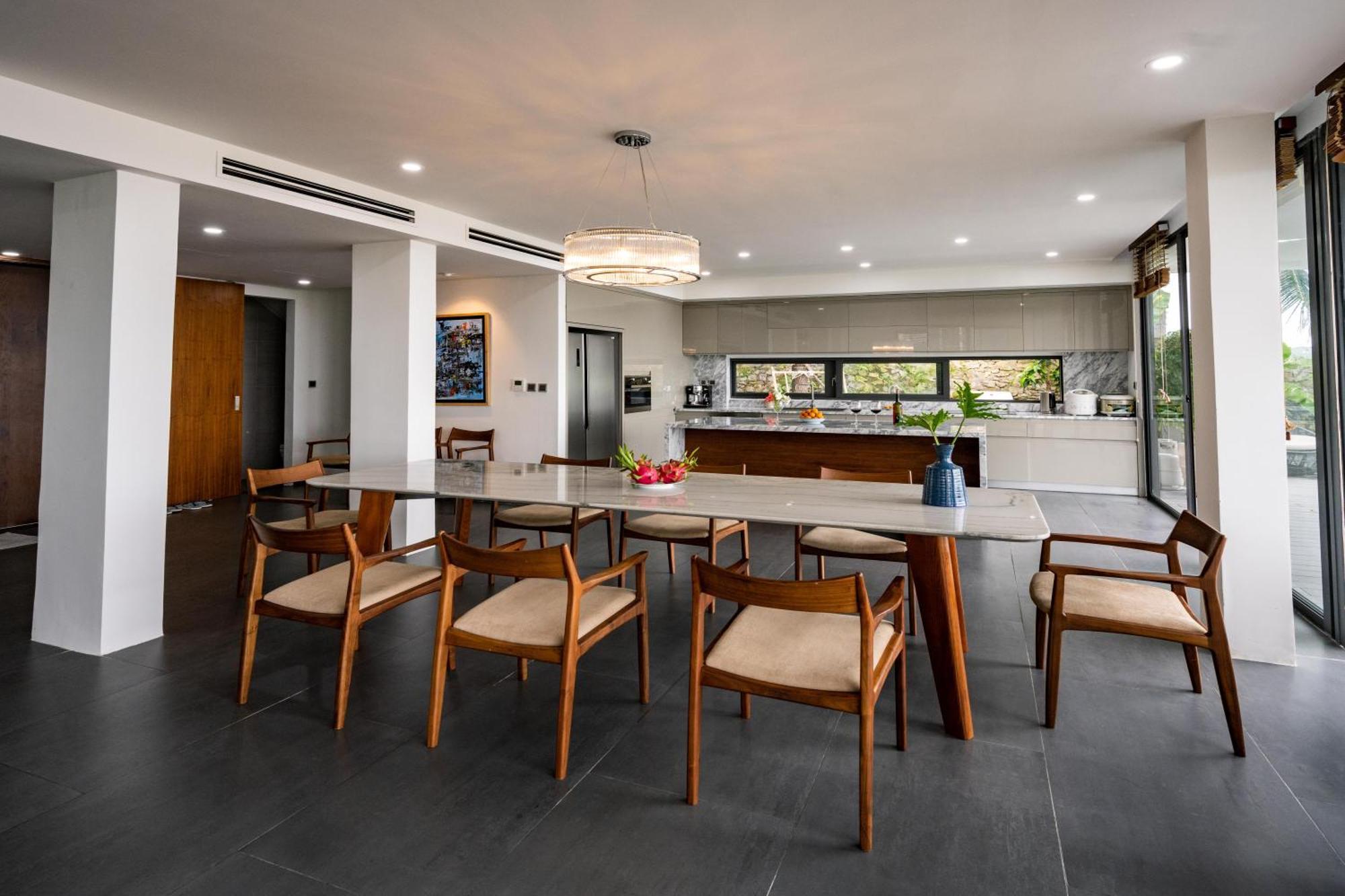 Oceanfront Luxury Anh Nguyen Biệt thự