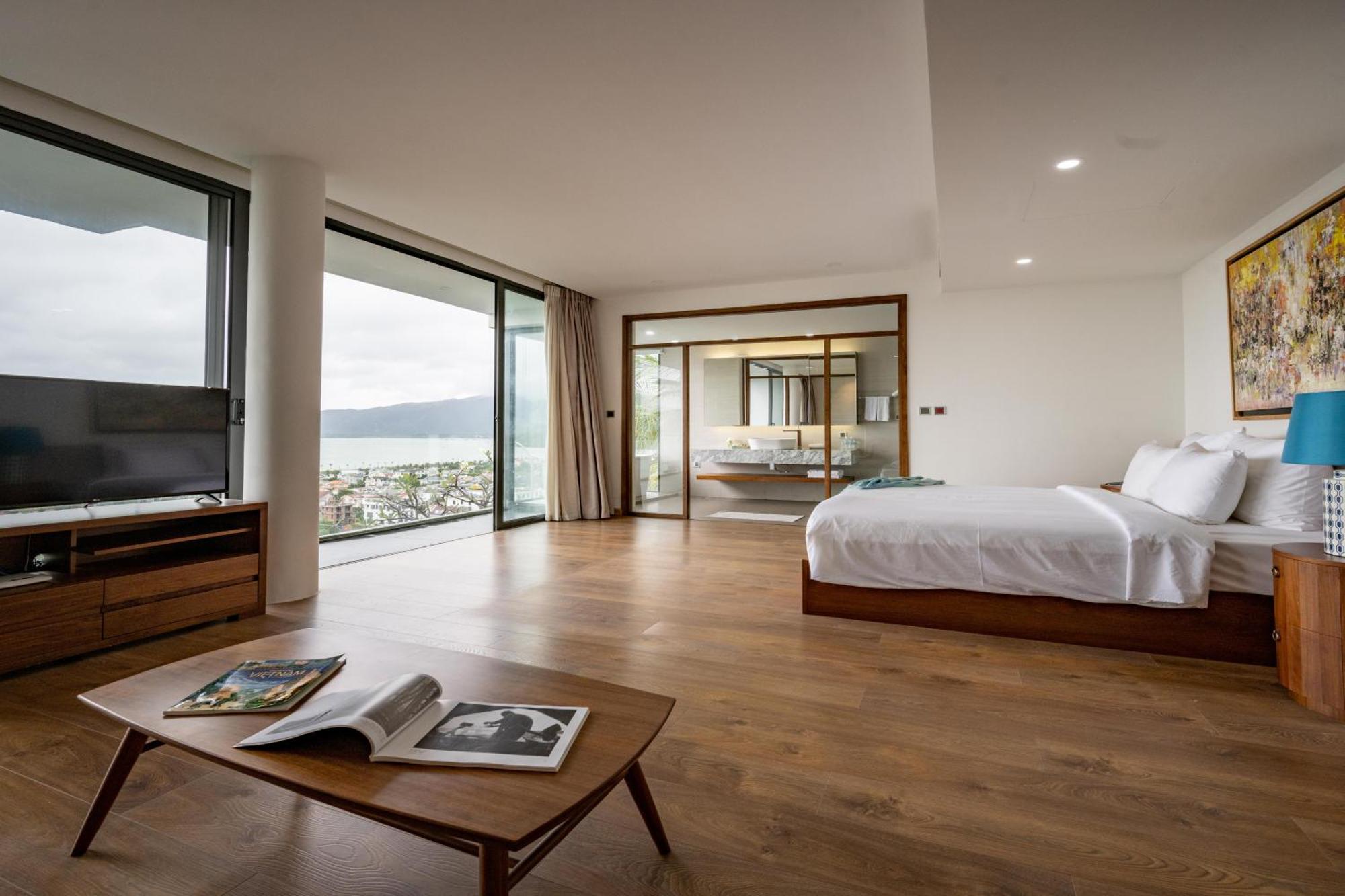 Oceanfront Luxury Anh Nguyen Nha Trang