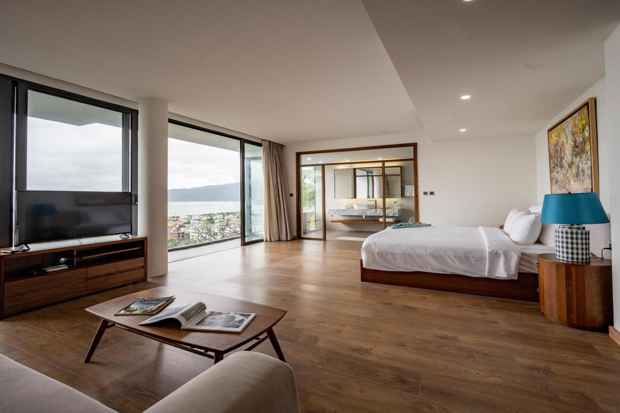 Biệt thự Oceanfront Luxury Anh Nguyen *