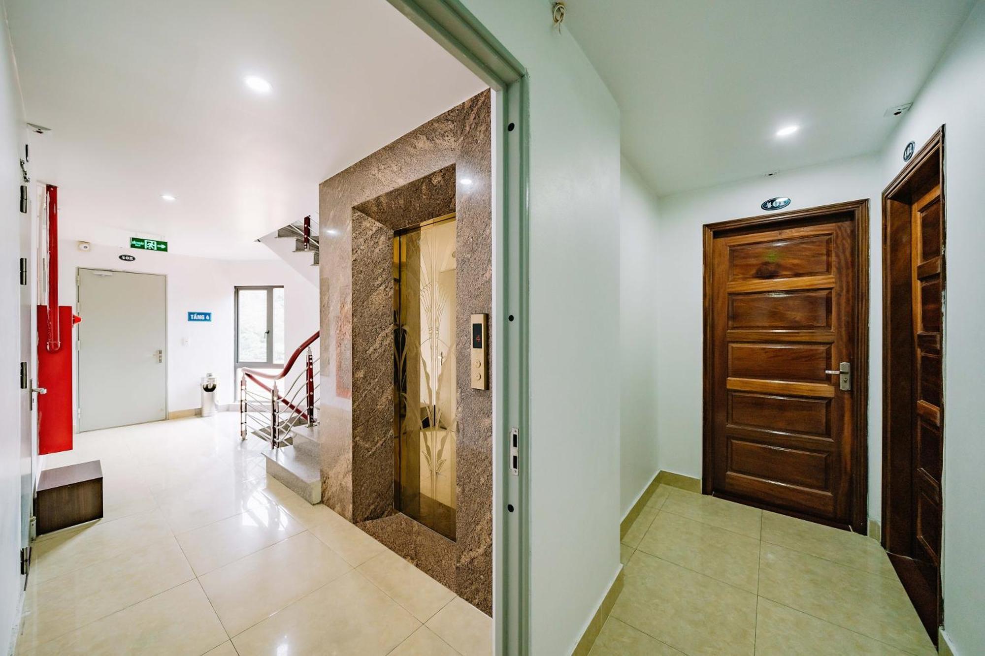 Phuong Dong Hotel Dong Khe Sau