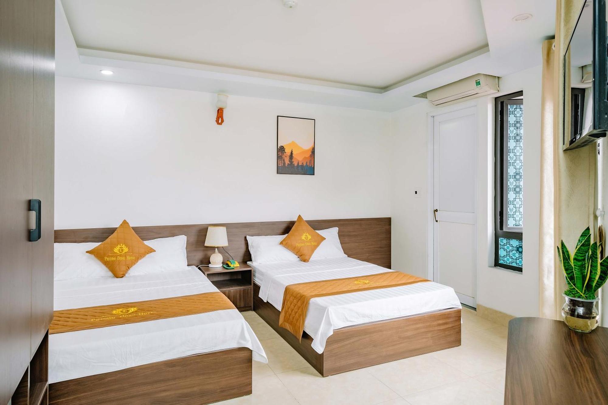 Phuong Dong Hotel