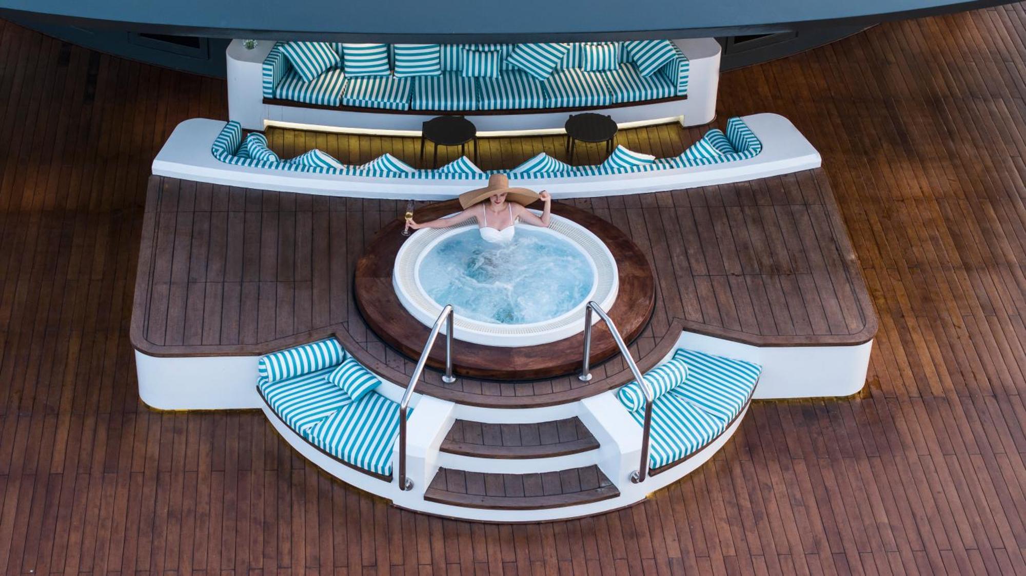 Essence Grand Halong Bay Cruise