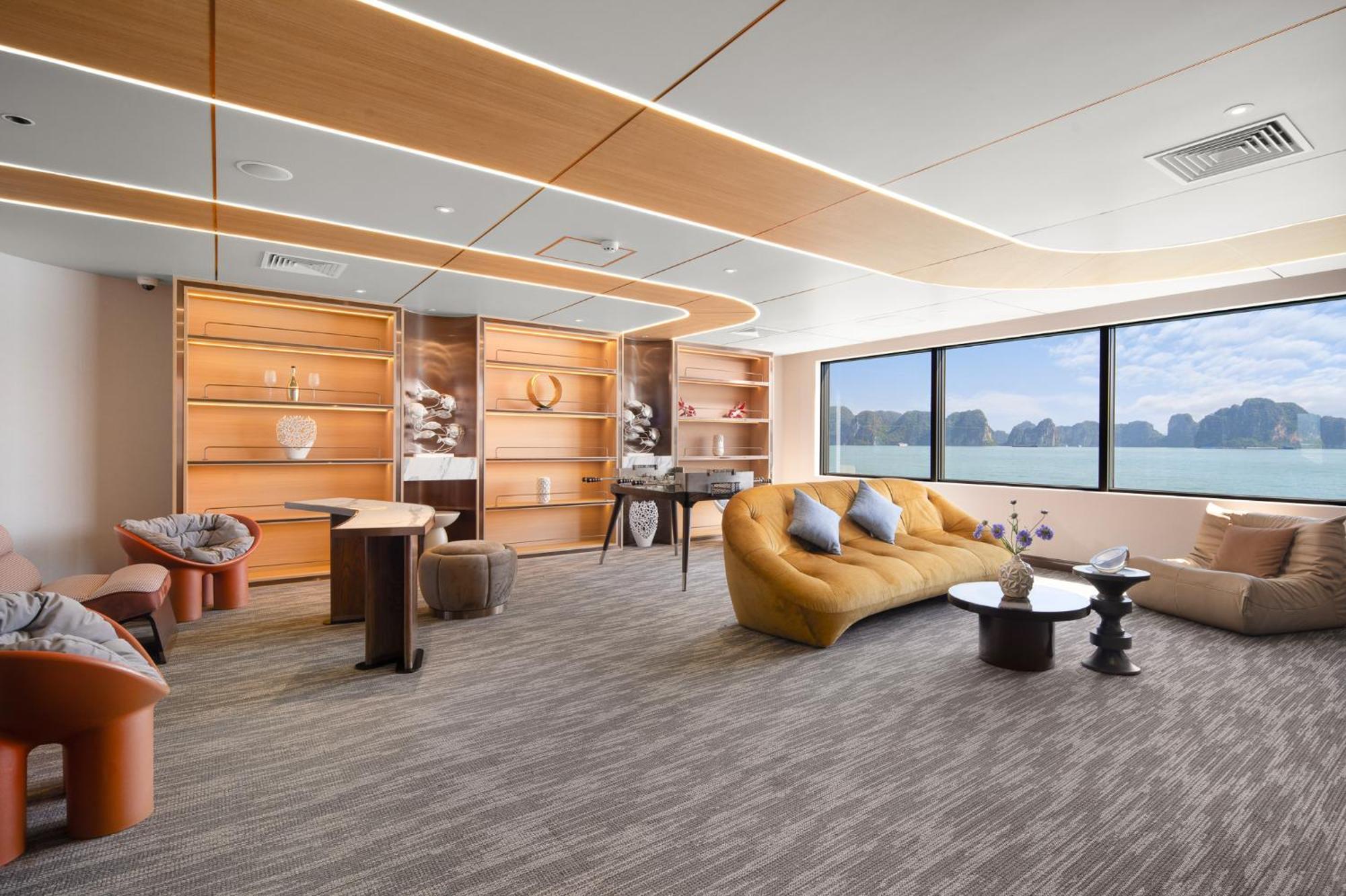  Essence Grand Halong Bay Cruise