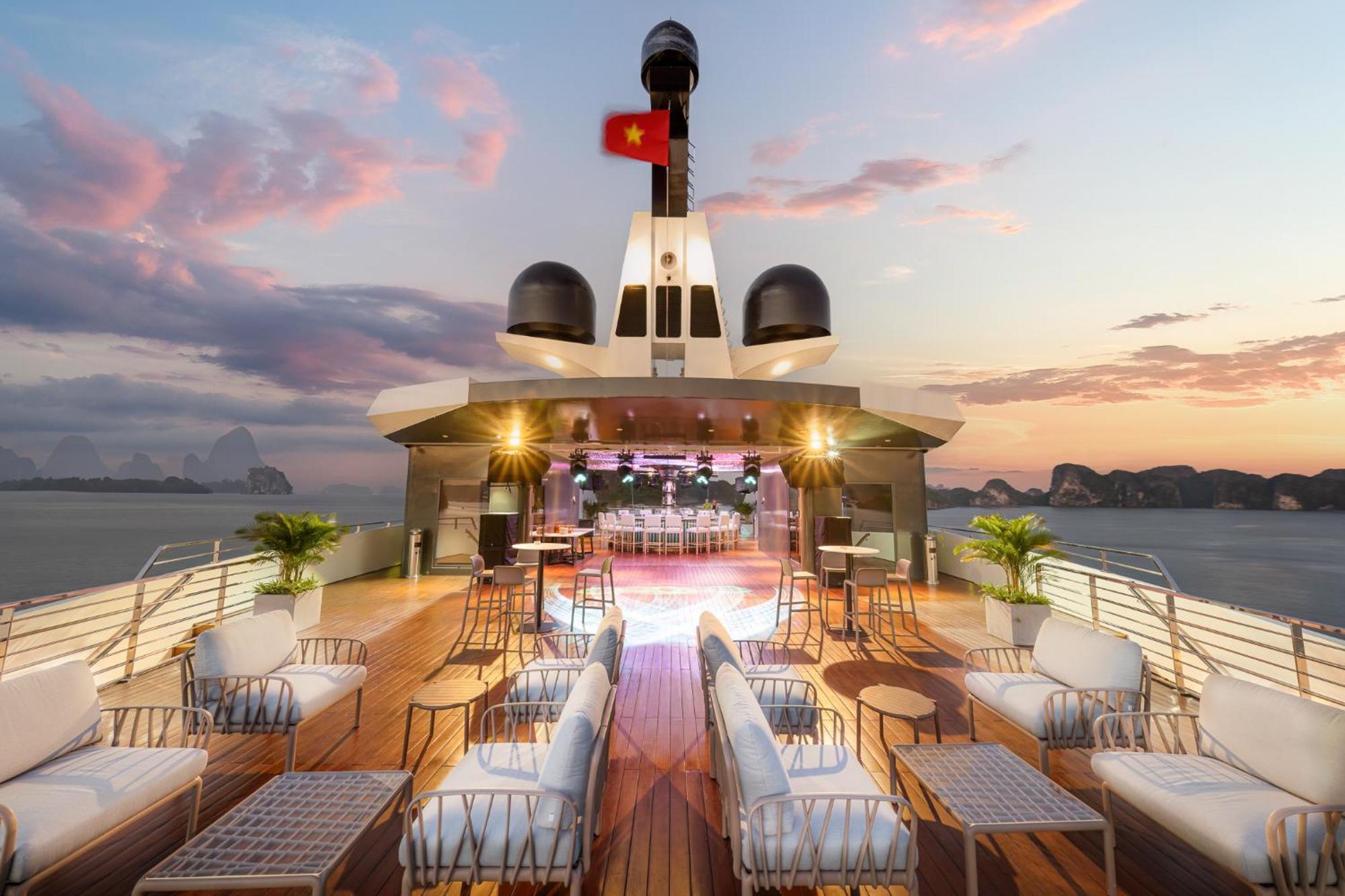 Essence Grand Halong Bay Cruise