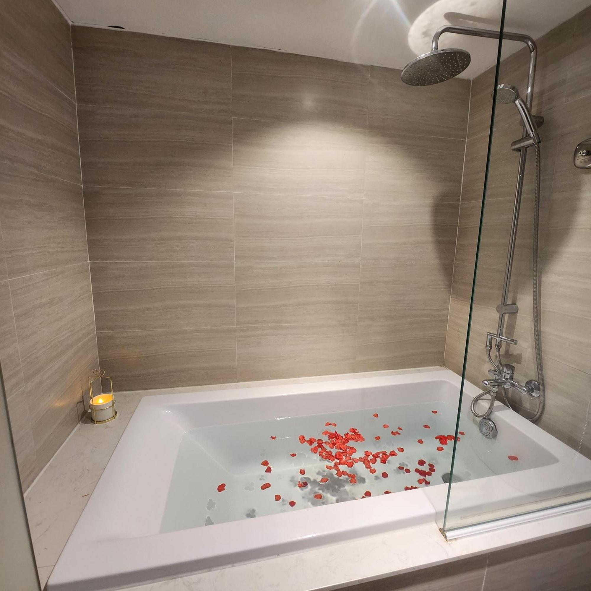 Hotel The Mcr Luxury Nha Trang