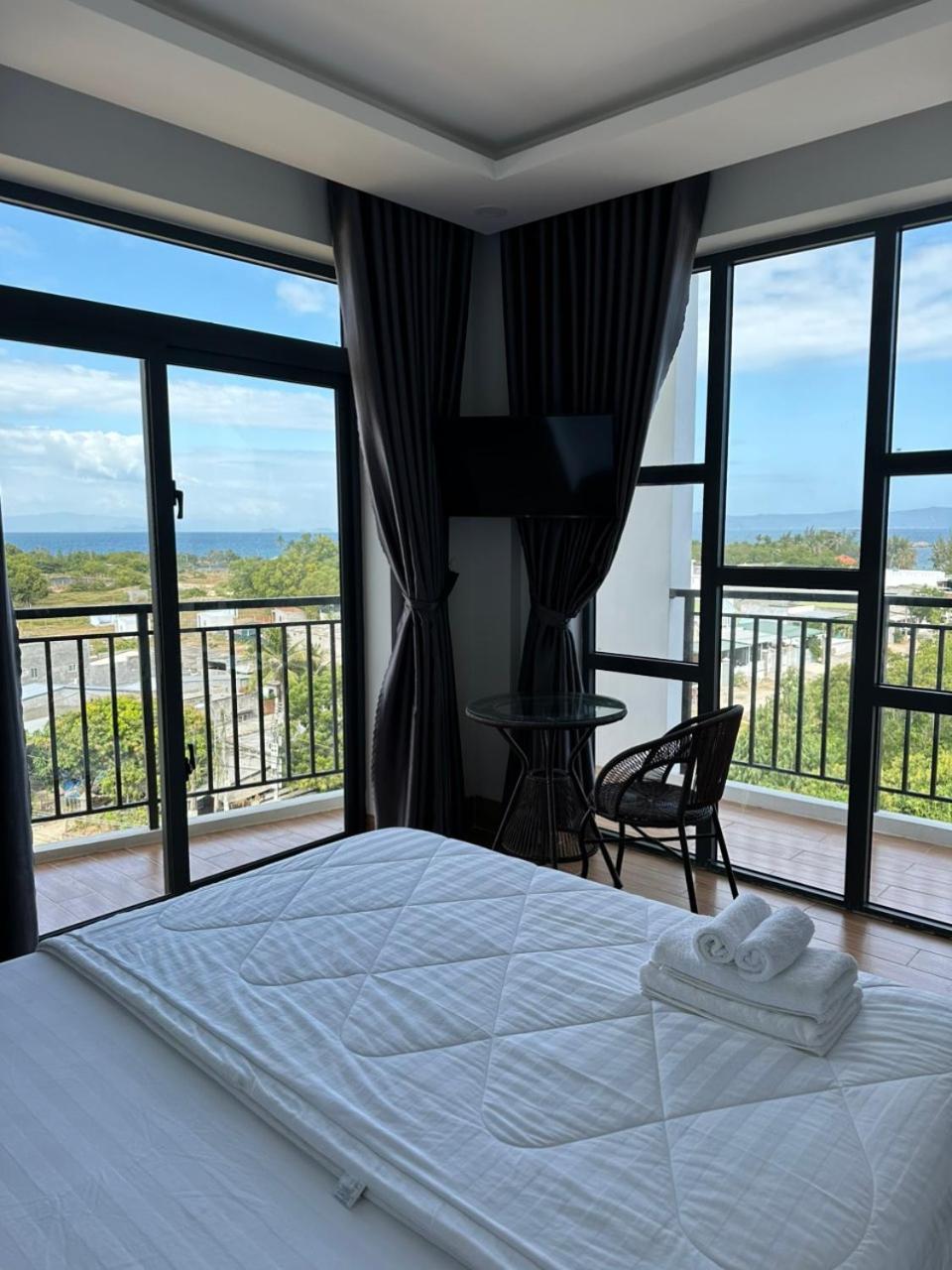 Khach San An Thinh 2 Hotel Ninh Hoa