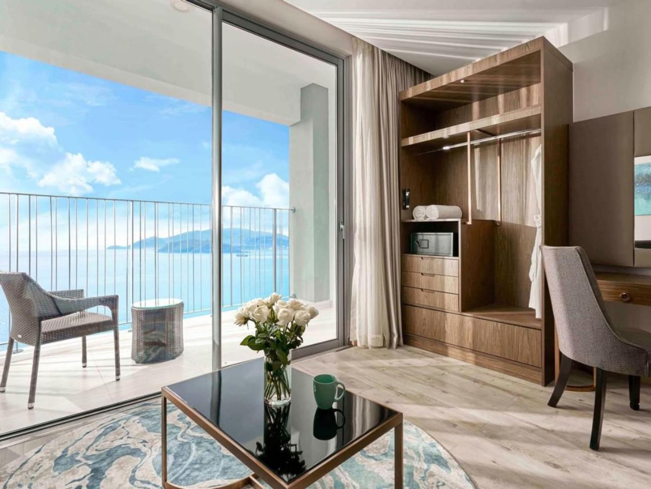 Gold Coast * Nha Trang