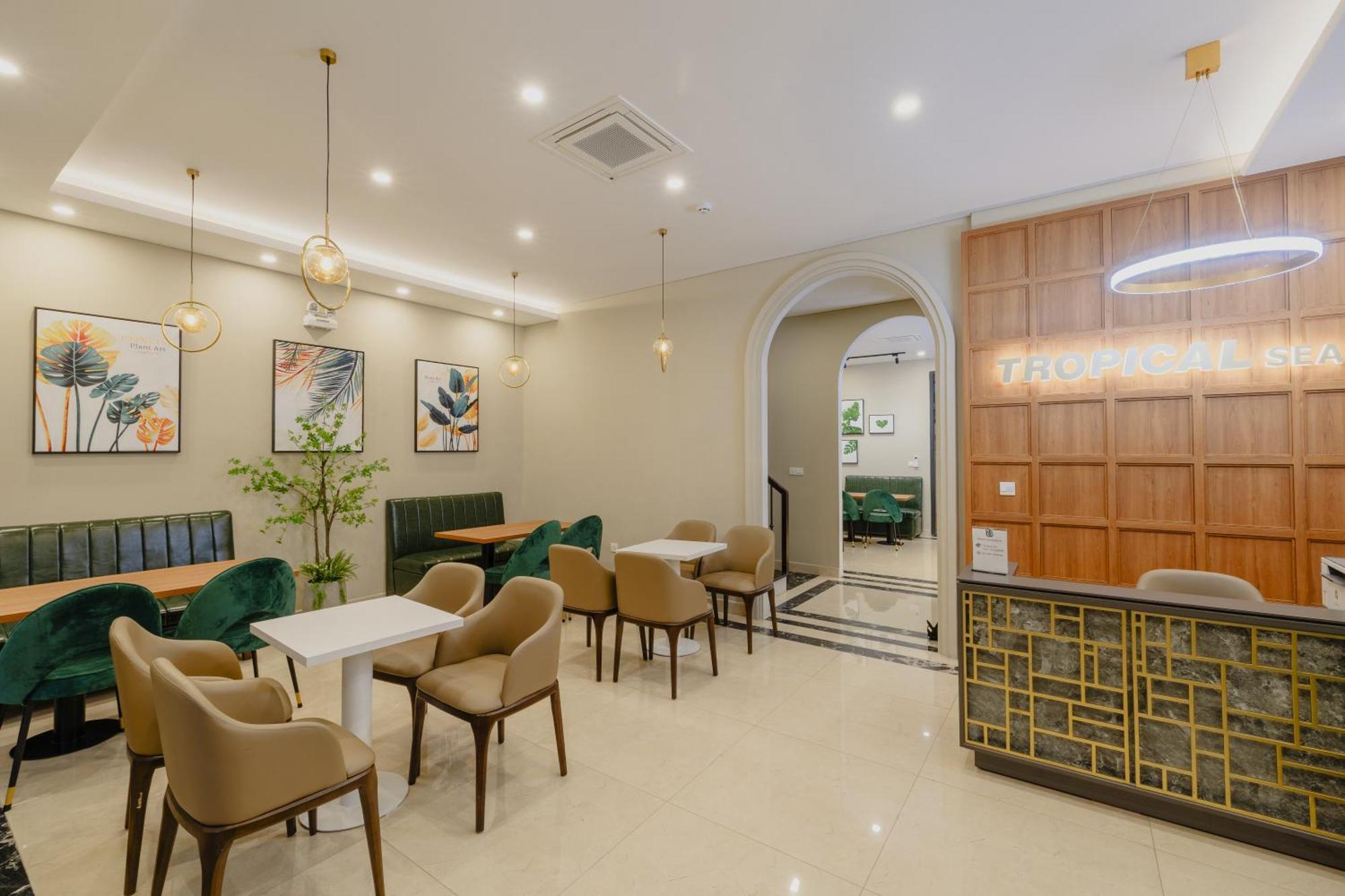 Hotel Tropical Bay Grand World 3*