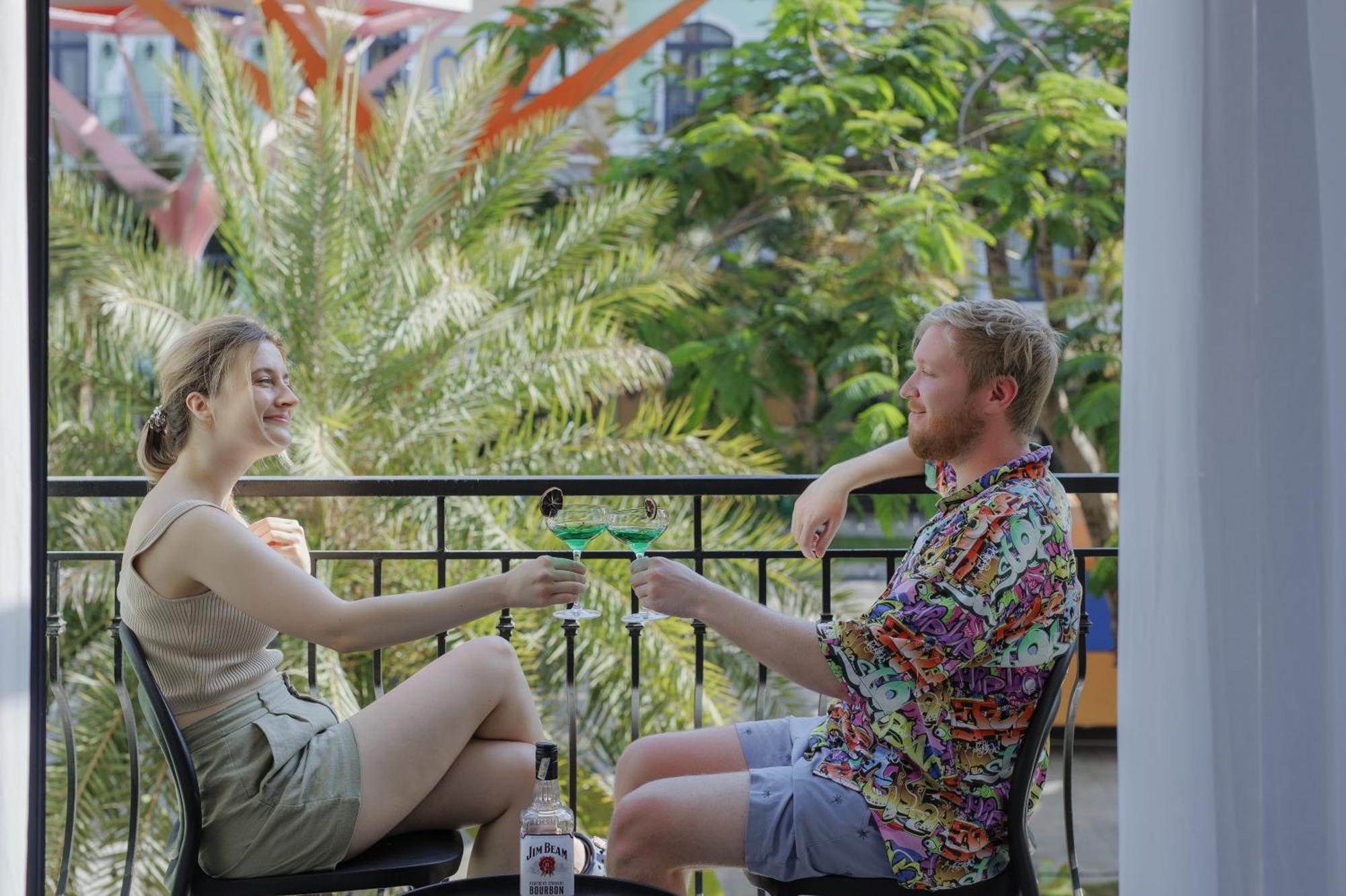 Tropical Bay Grand World 3* Phú Quốc