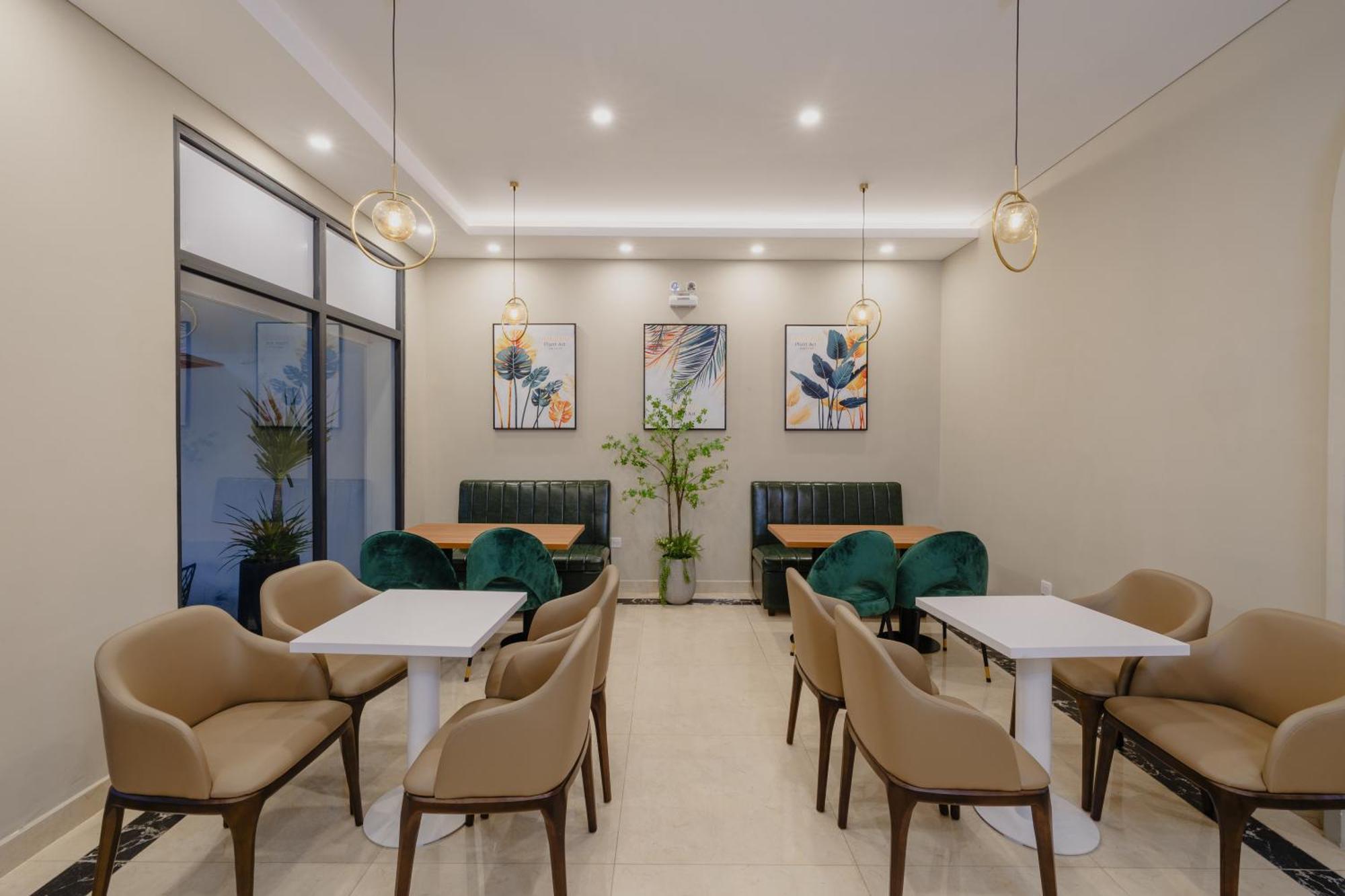 Tropical Bay Grand World Hotel Phú Quốc