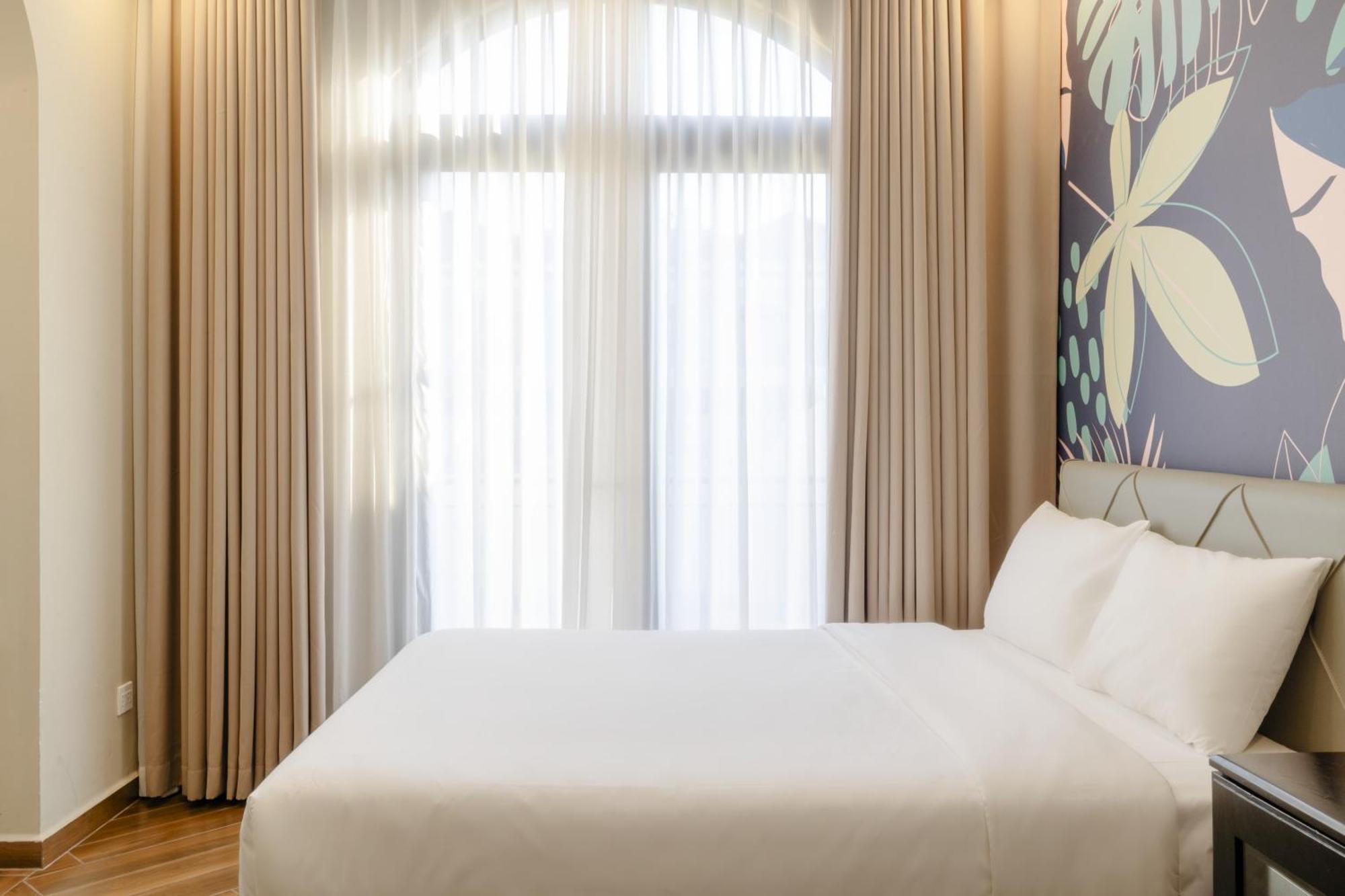 Hotel Tropical Bay Grand World