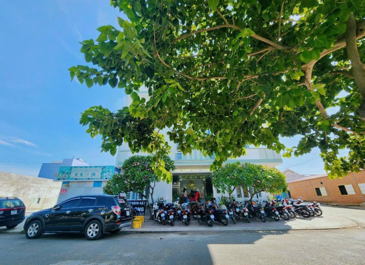 Khach San Long Dao Phu Quy * Cu Lao Thu