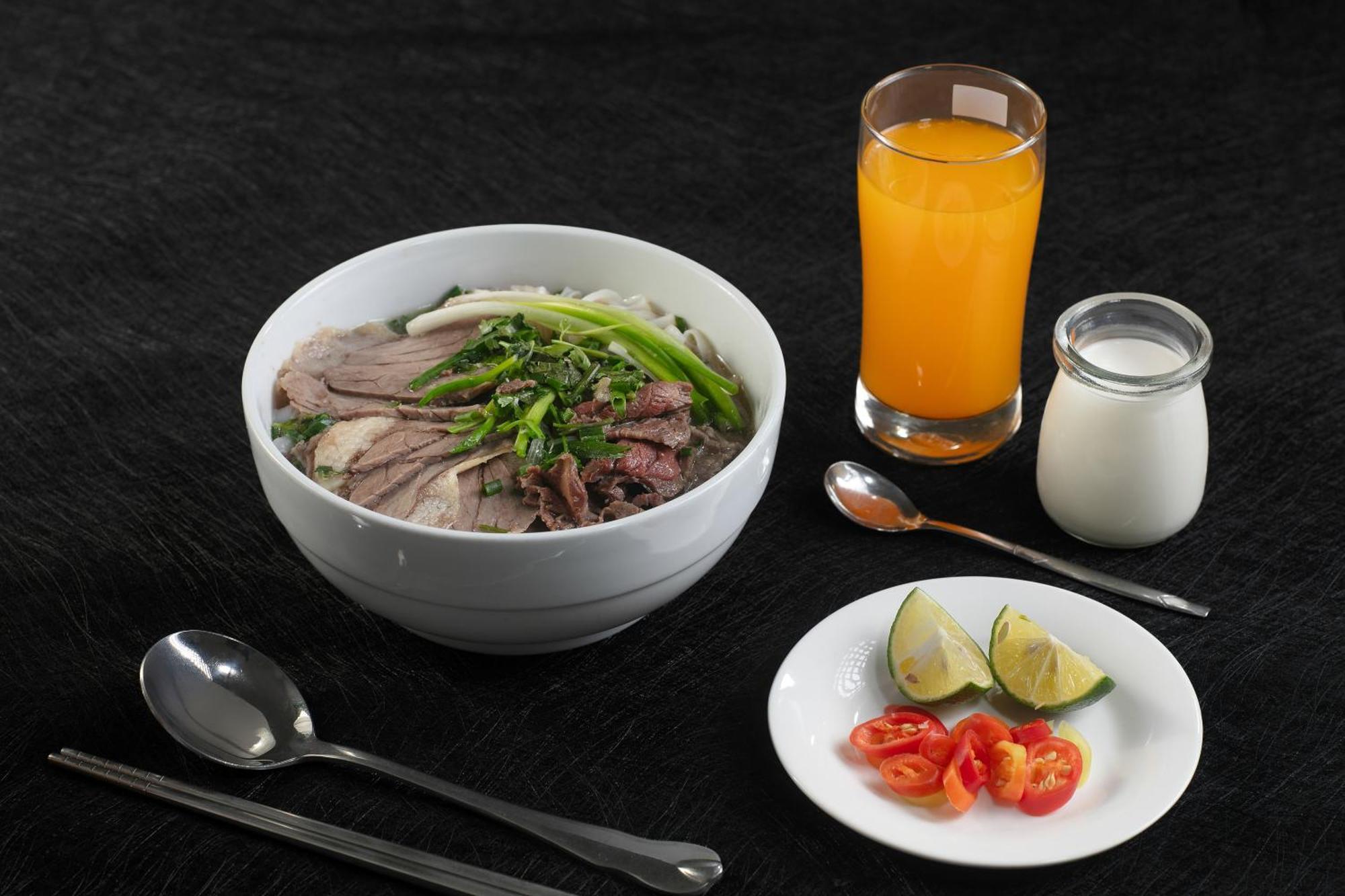 Brilliant Me Tri & Khách sạn Hà Nội