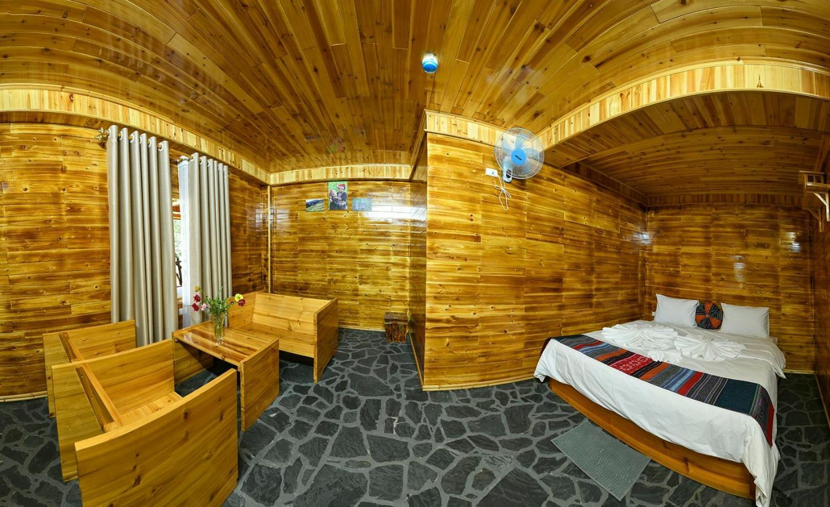 Mt House