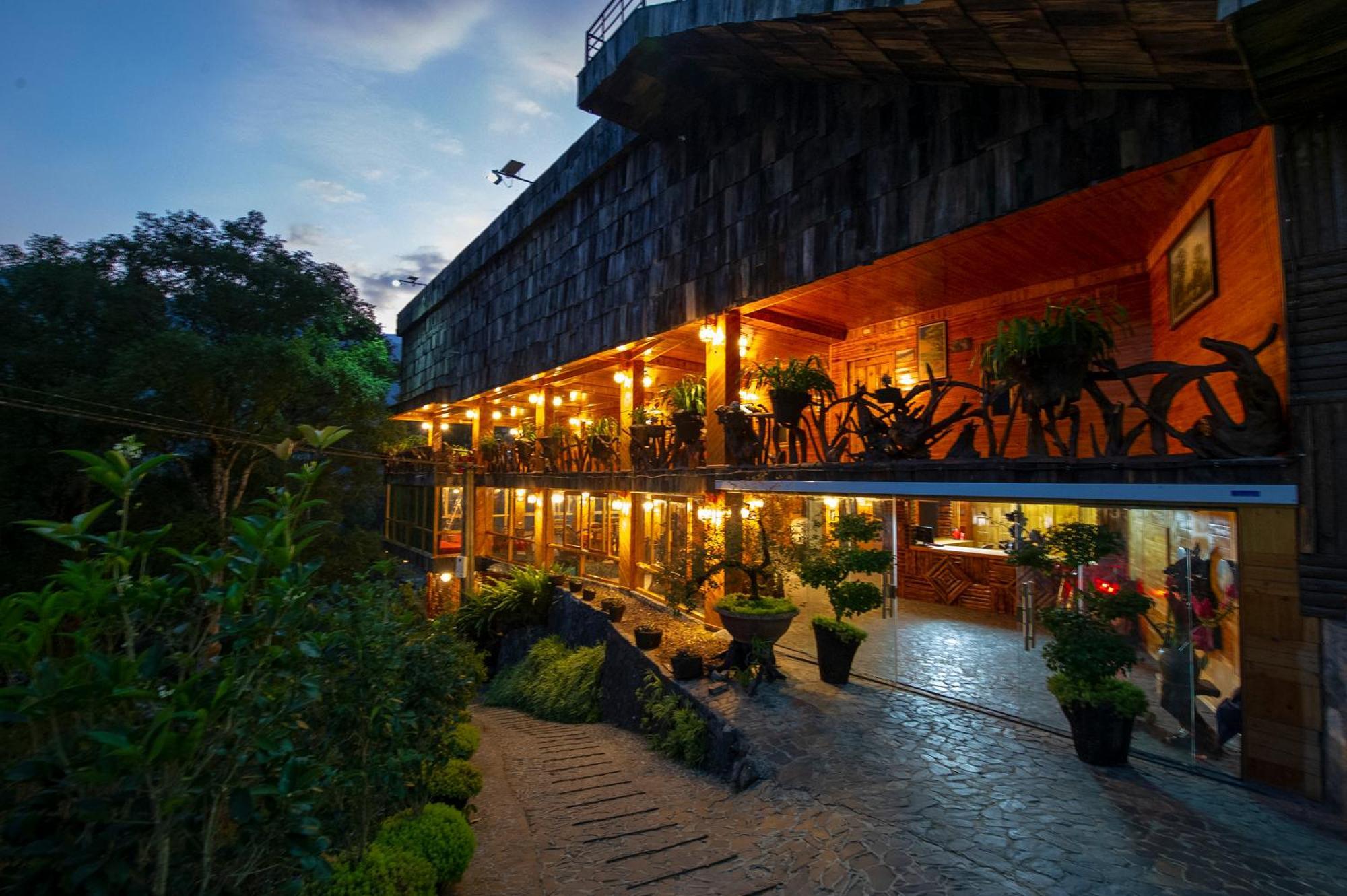 Khu nghỉ mát Mt House