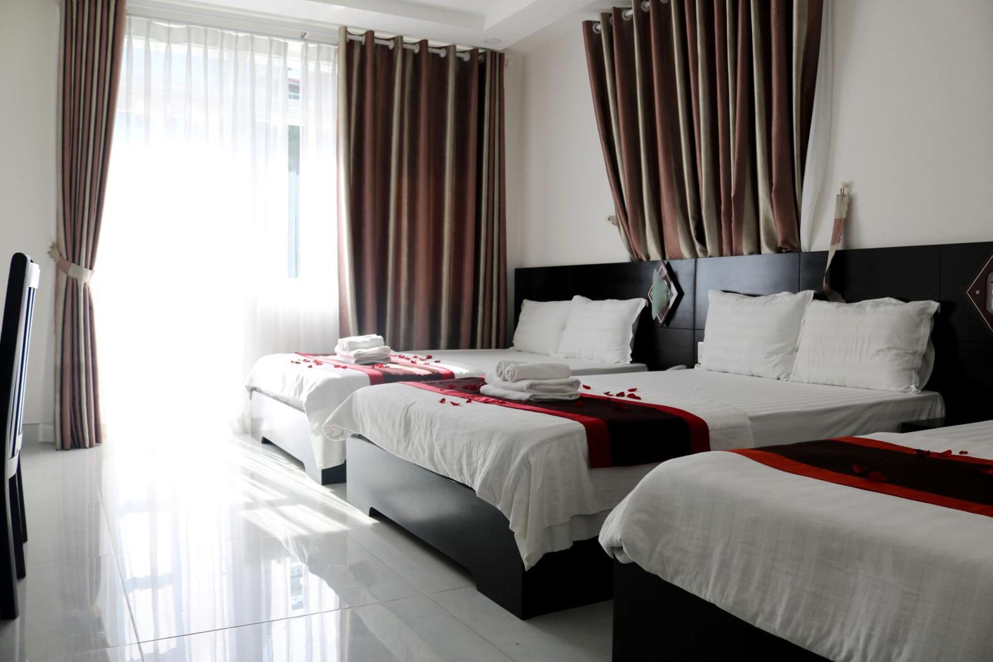 Hotel Bh & 3*