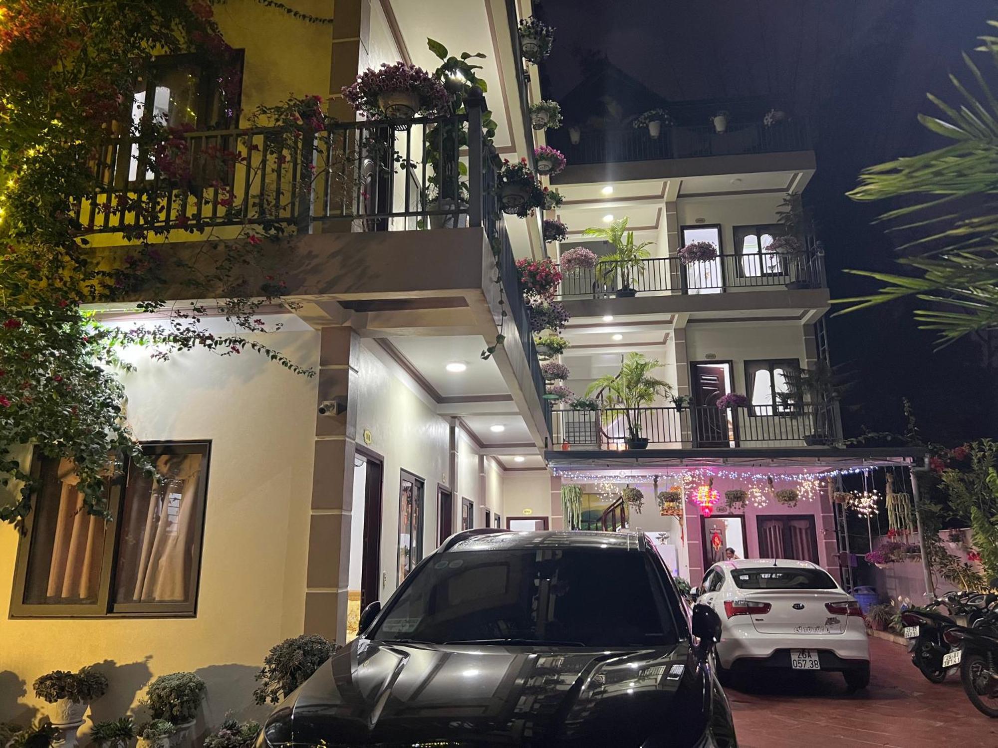Bed & Breakfast Nha Nghi Ngoc Long *