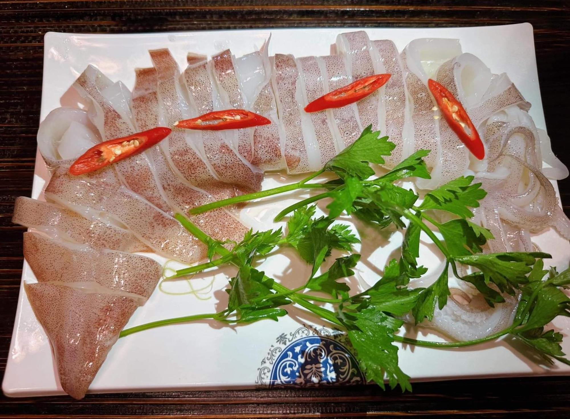 Quoc Hung Hotel La Gi