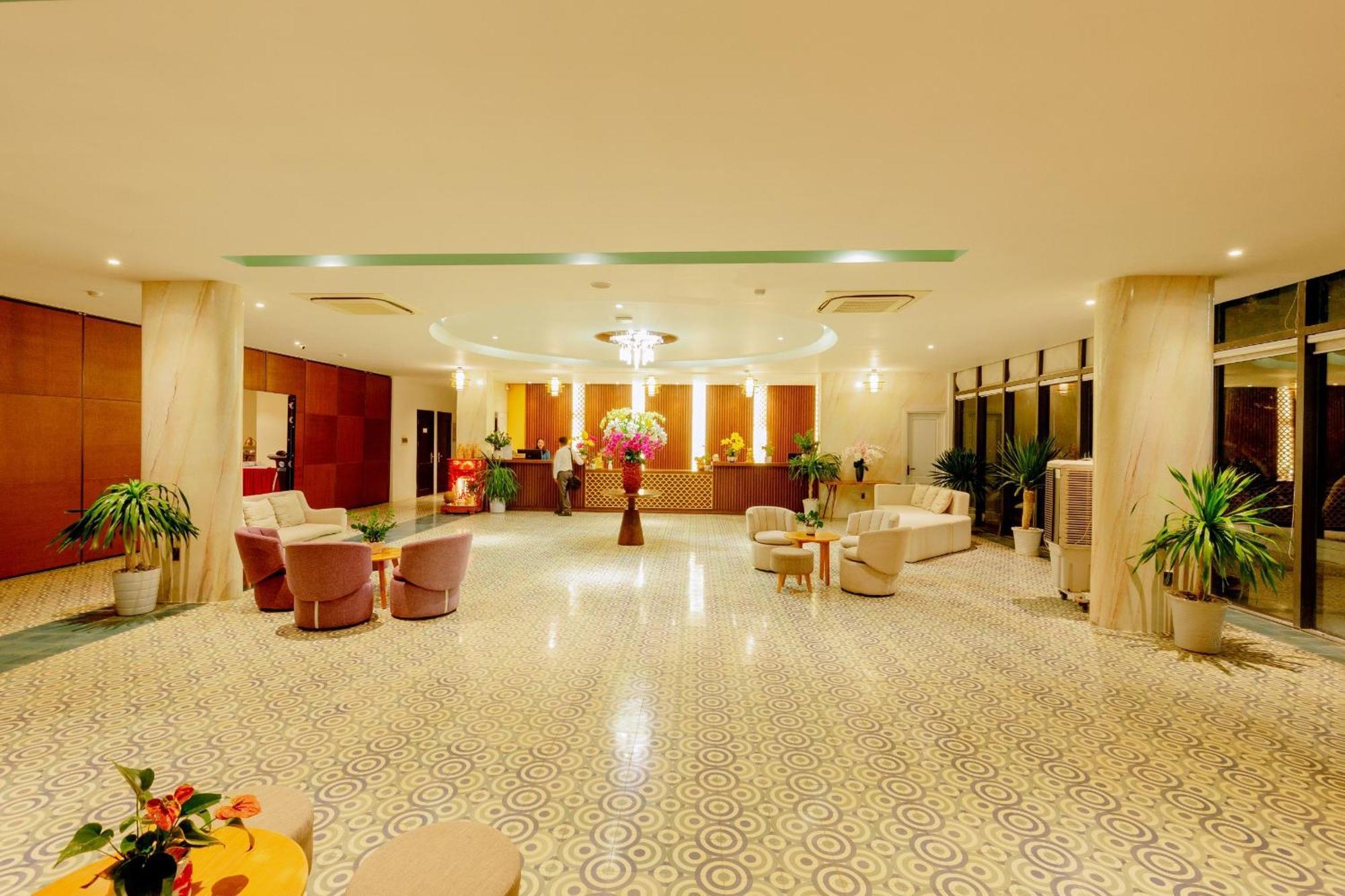 Pearl Island & Hotel 4*