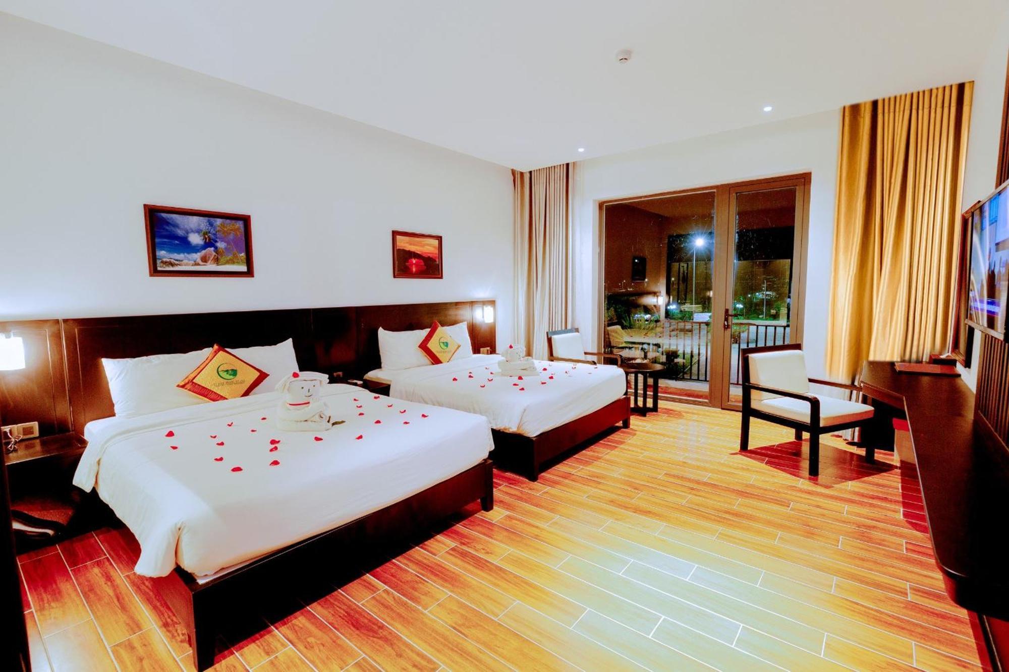 Pearl Island & 4*