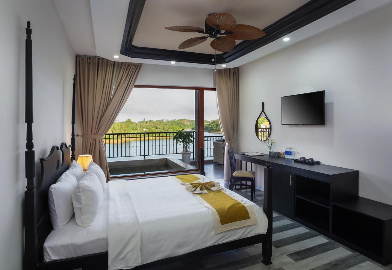 House Khu nghỉ mát Phong Nha