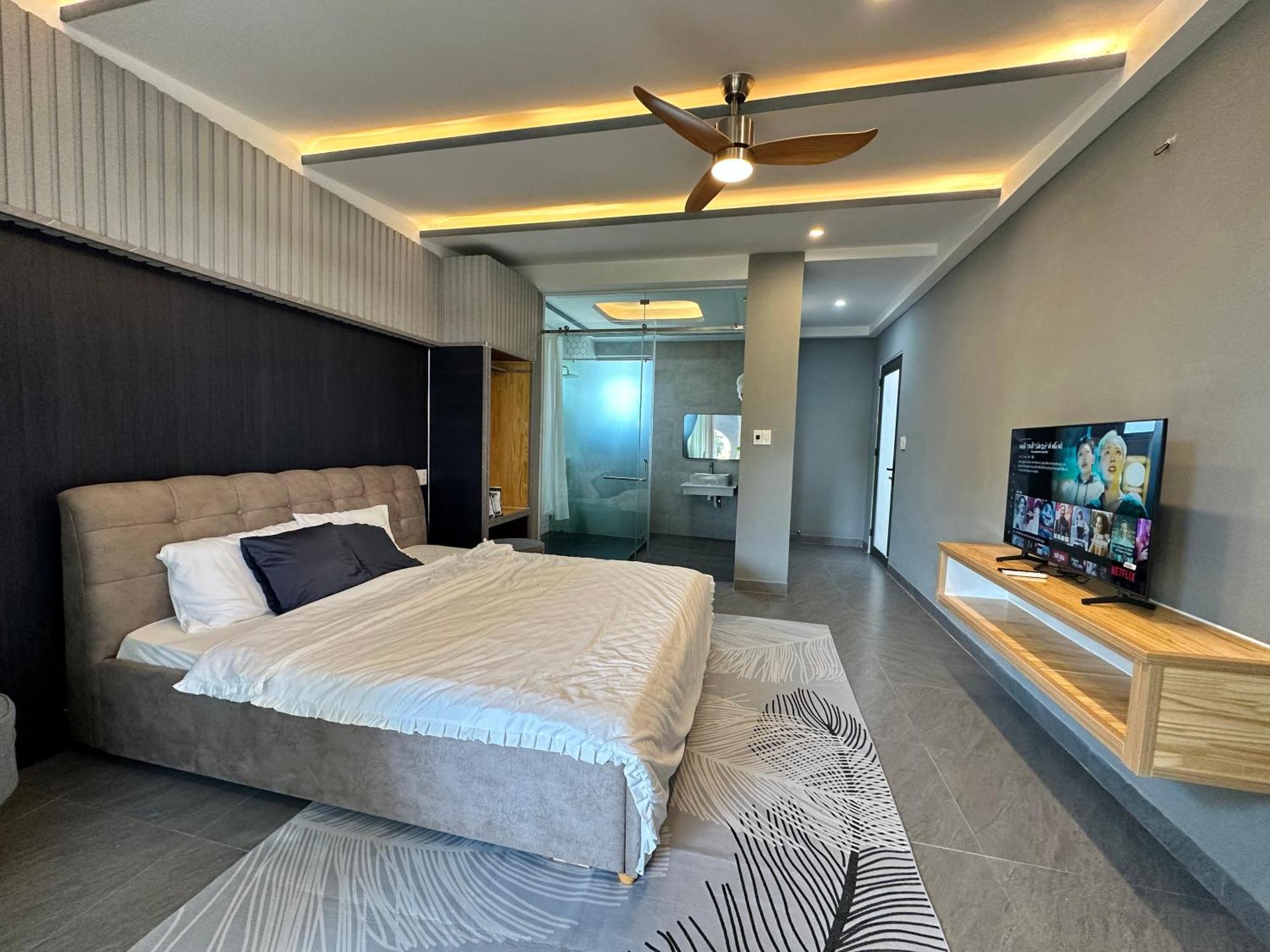 Homestay Gio - *