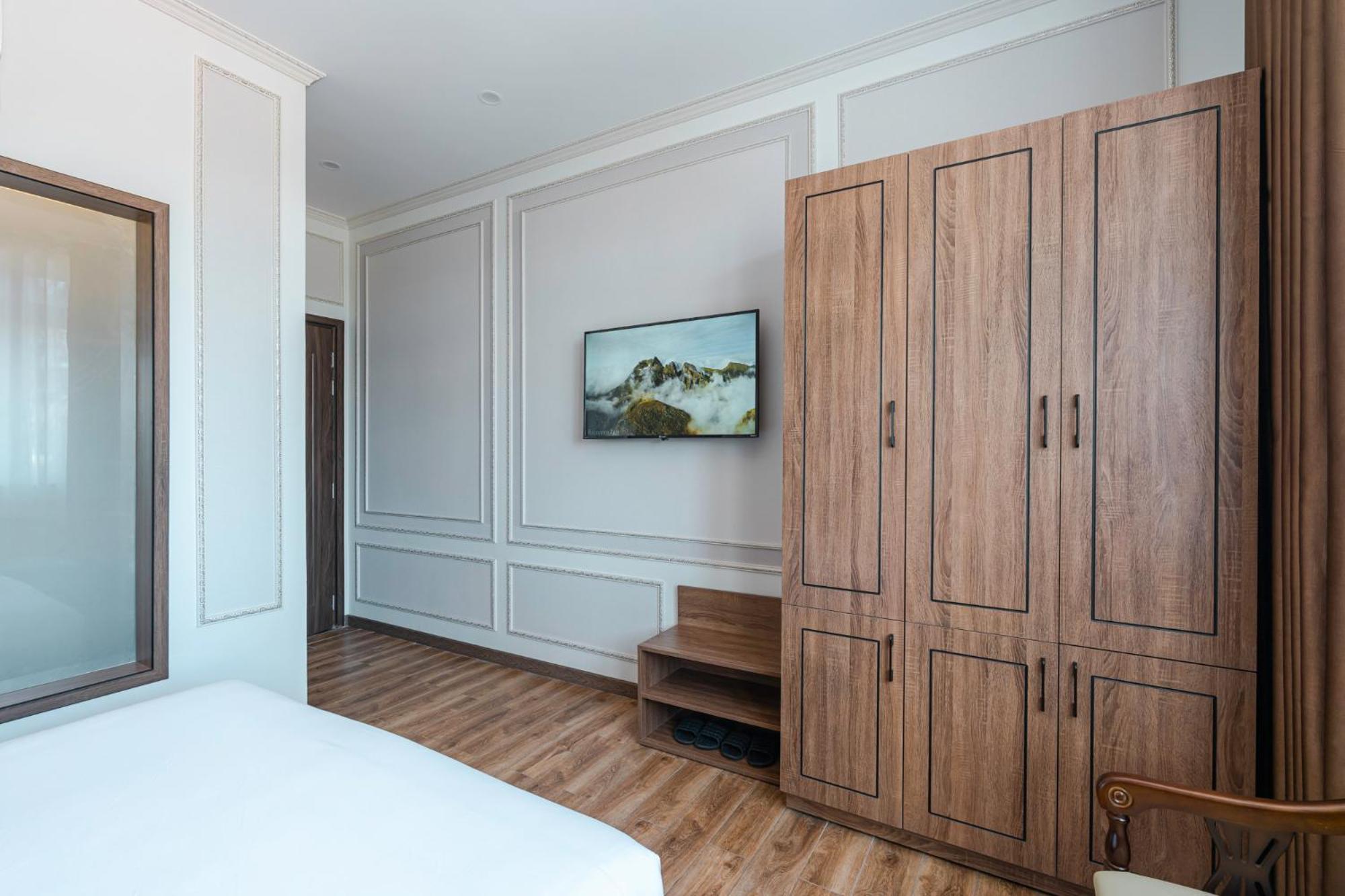Hotel Pine View Đà Lạt