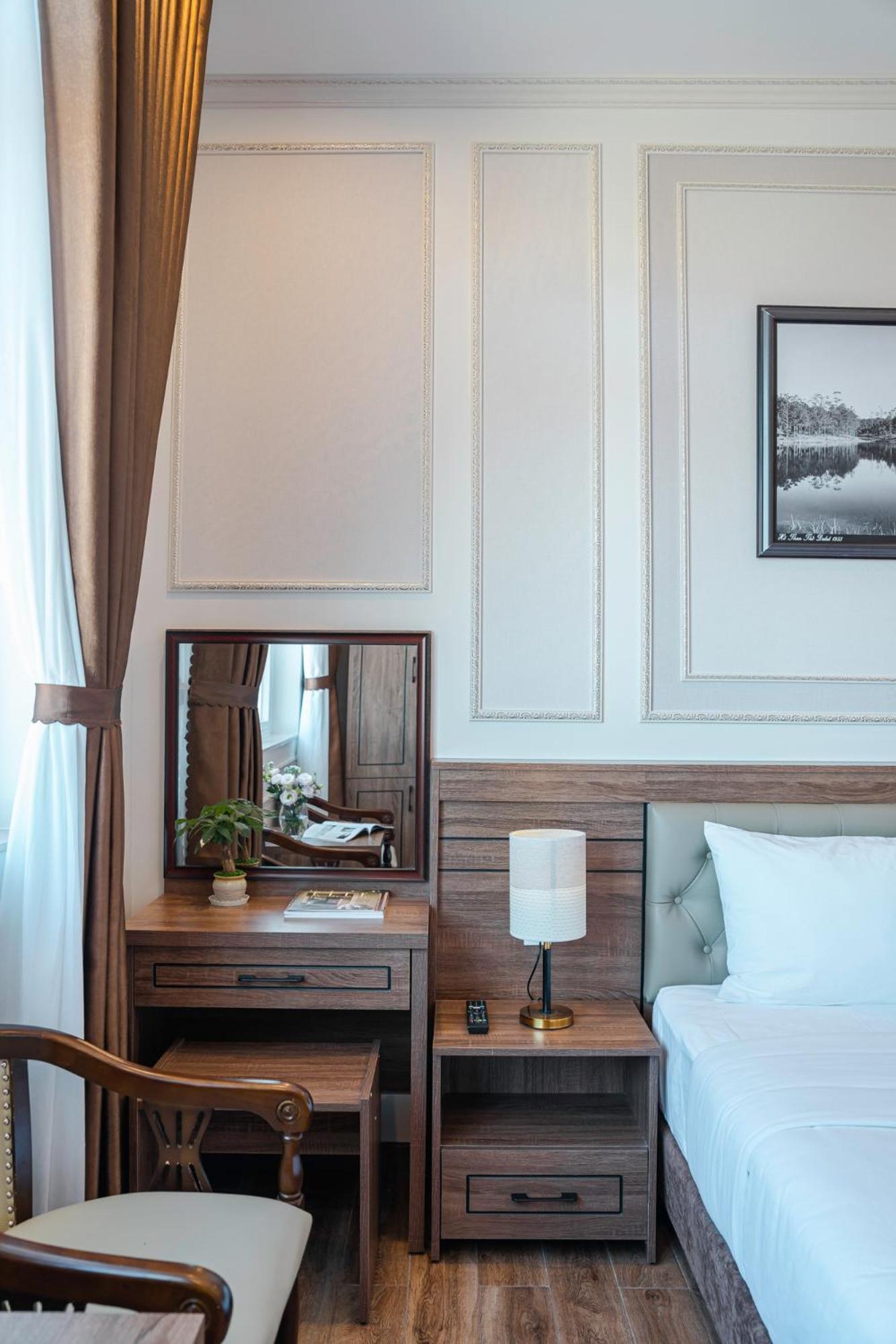 Hotel Pine View Đà Lạt