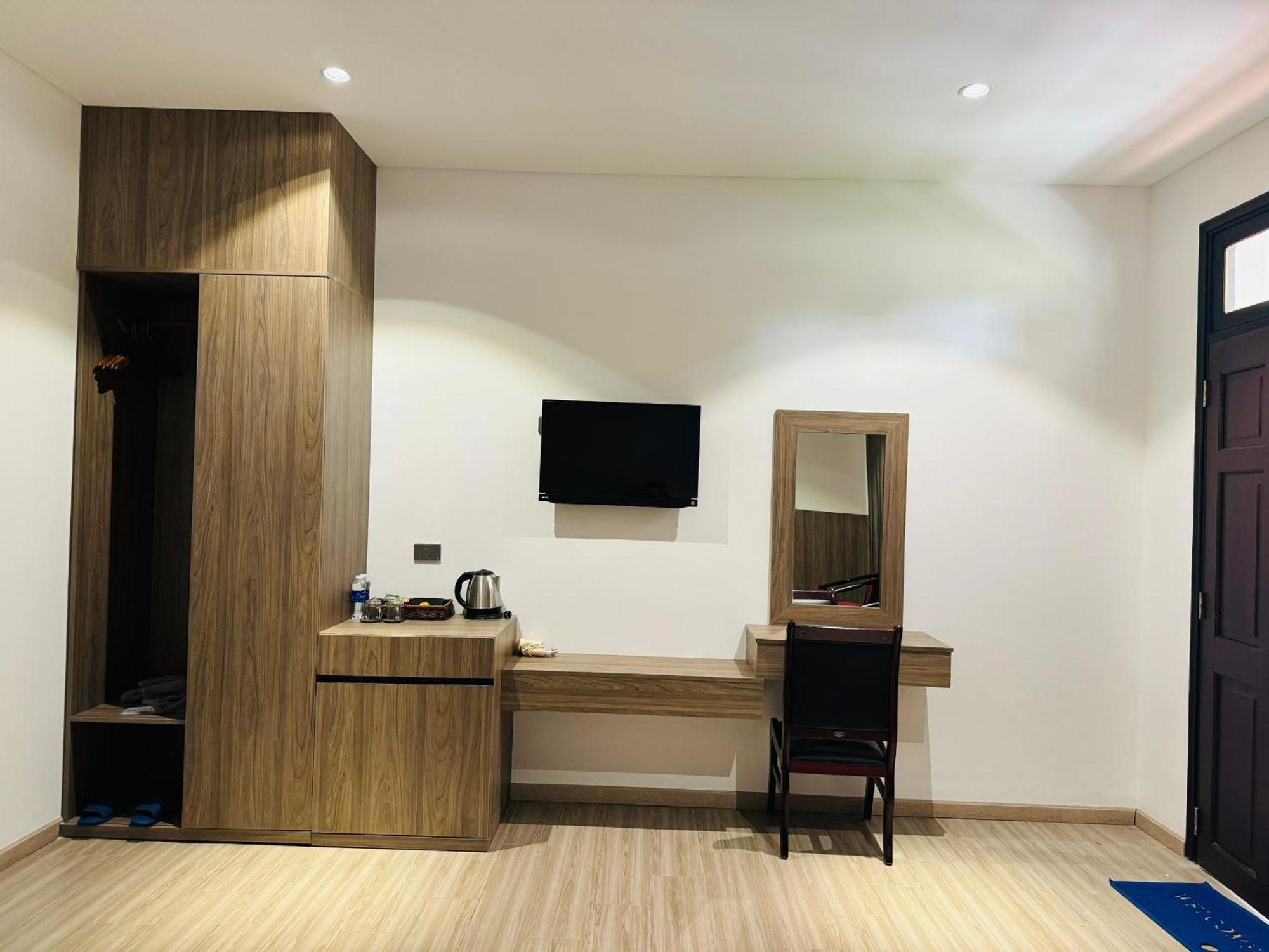 Dat Lanh Beach Resort Hotel 3*